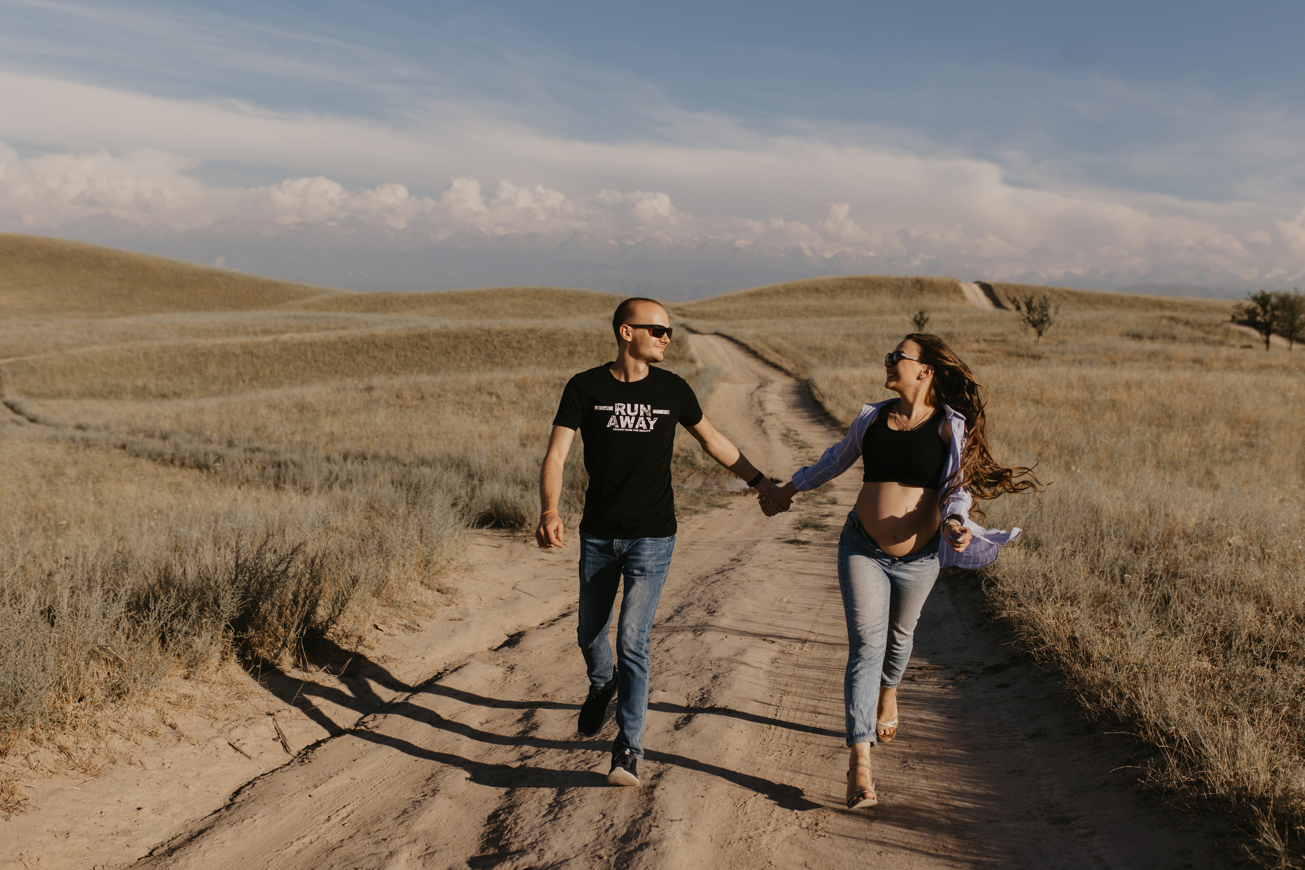 В ожидании Чуда. Свадебный и семейный фотограф в Алматы Laura Dosmann