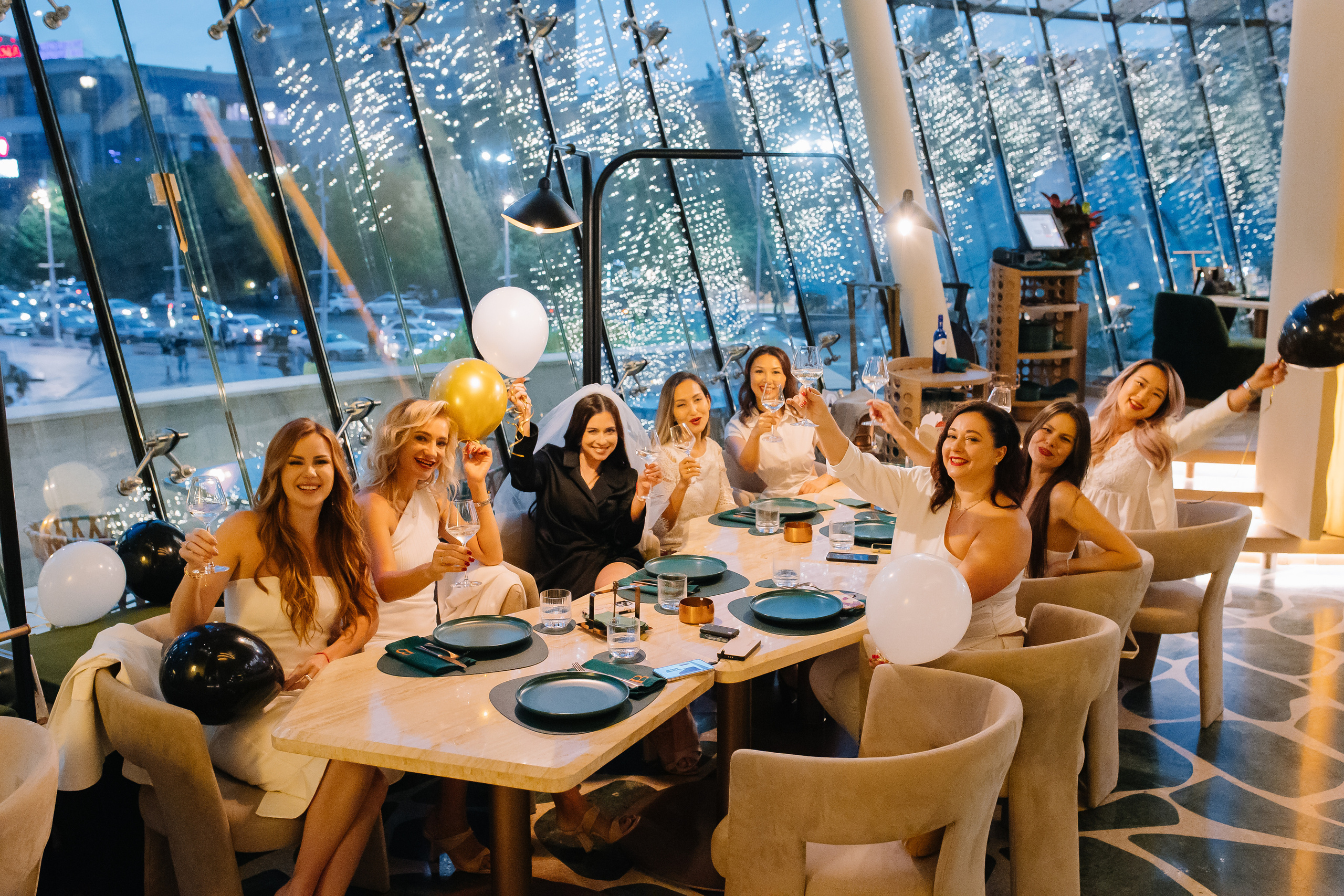 Репортаж. Свадебный и семейный фотограф в Алматы Laura Dosmann