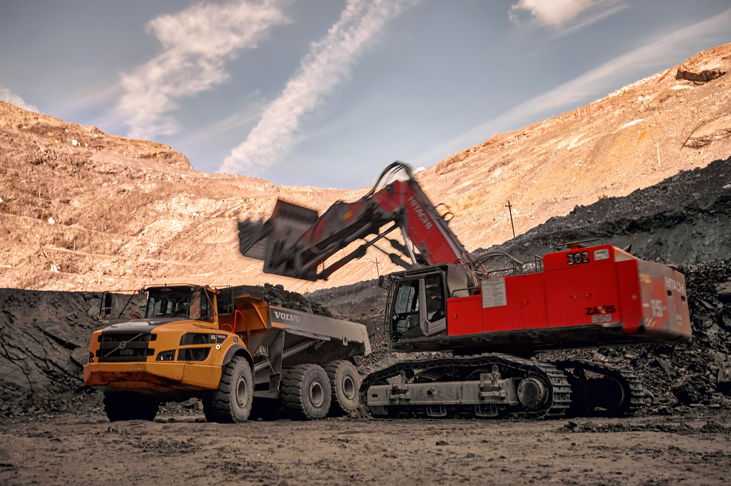 Карагайский карьер г. Сатка «Группа Магнезит». Фотограф Яковлев Роман — Красноярск