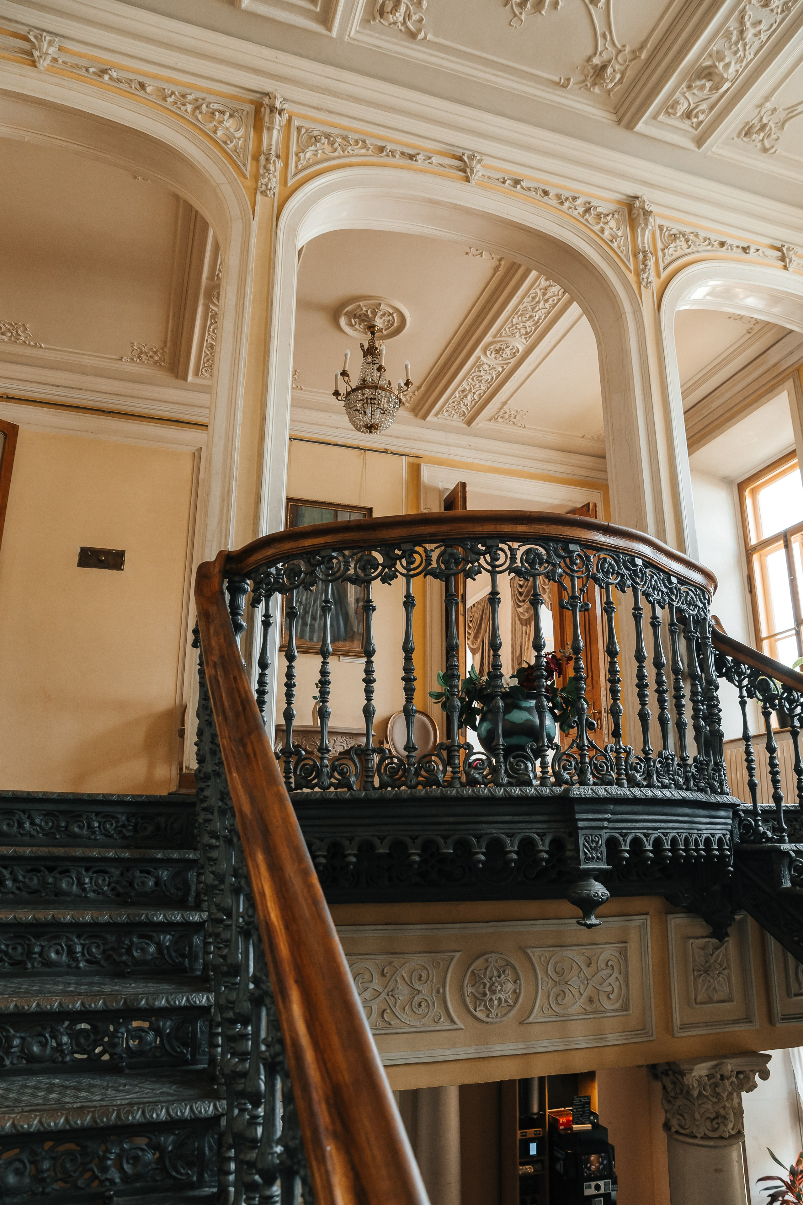 Свадебная фотосессия в Библиотеке-читальне им. А. С. Пушкина. Фотограф и видеограф Анна Домашенко