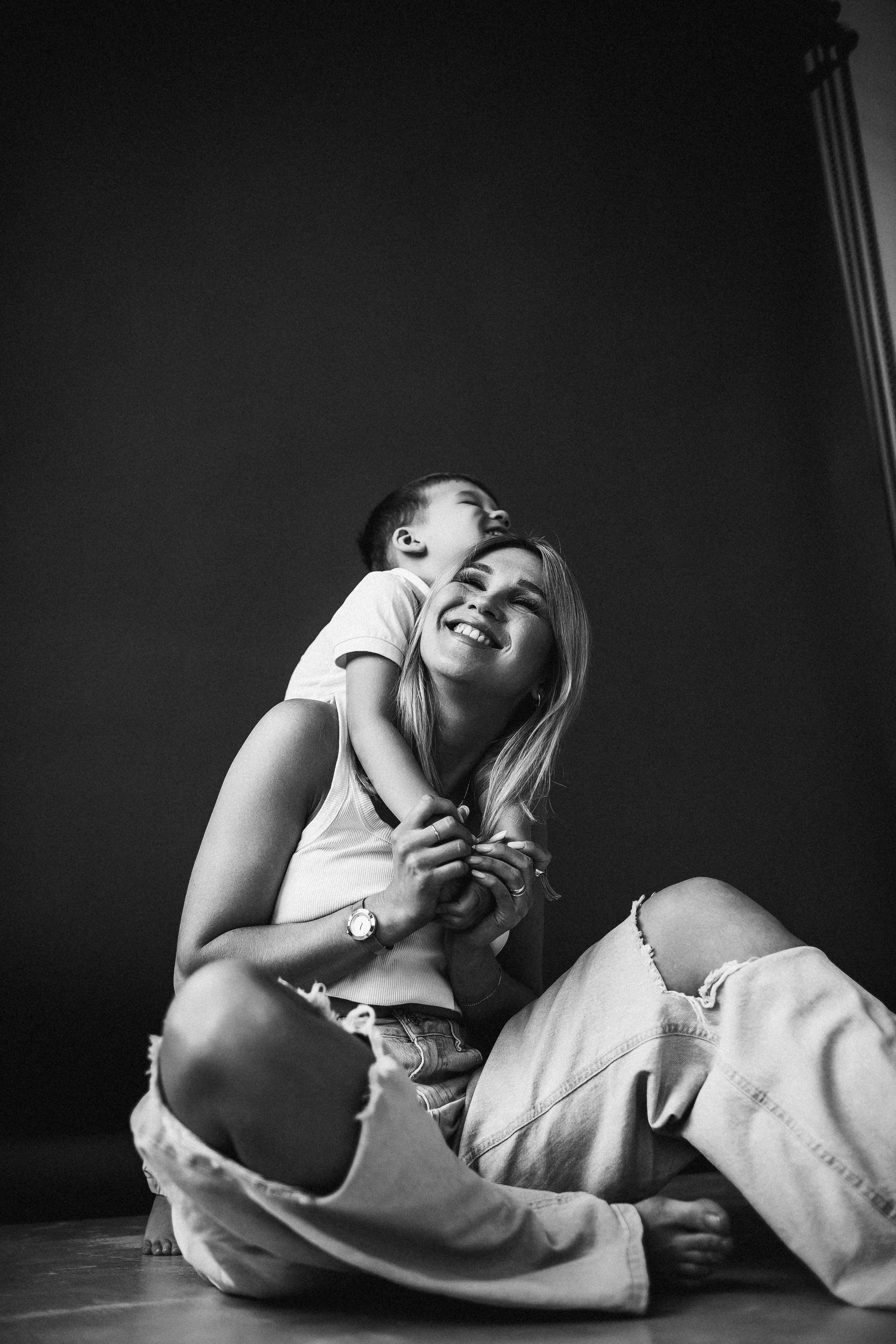 Женя с детками. Семейная съемка — это красивый способ признаться своей семье в любви