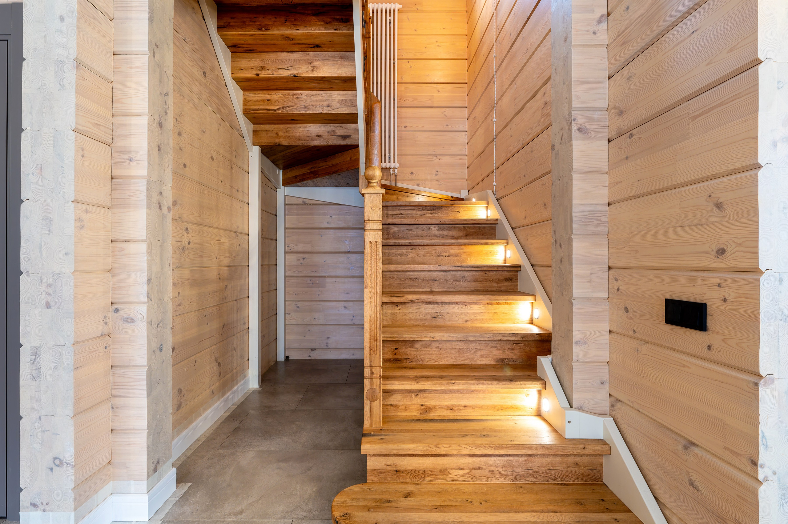 Дом на продажу. Интерьерный фотограф. Фото- видеосъемка недвижимости Санкт-Петербург