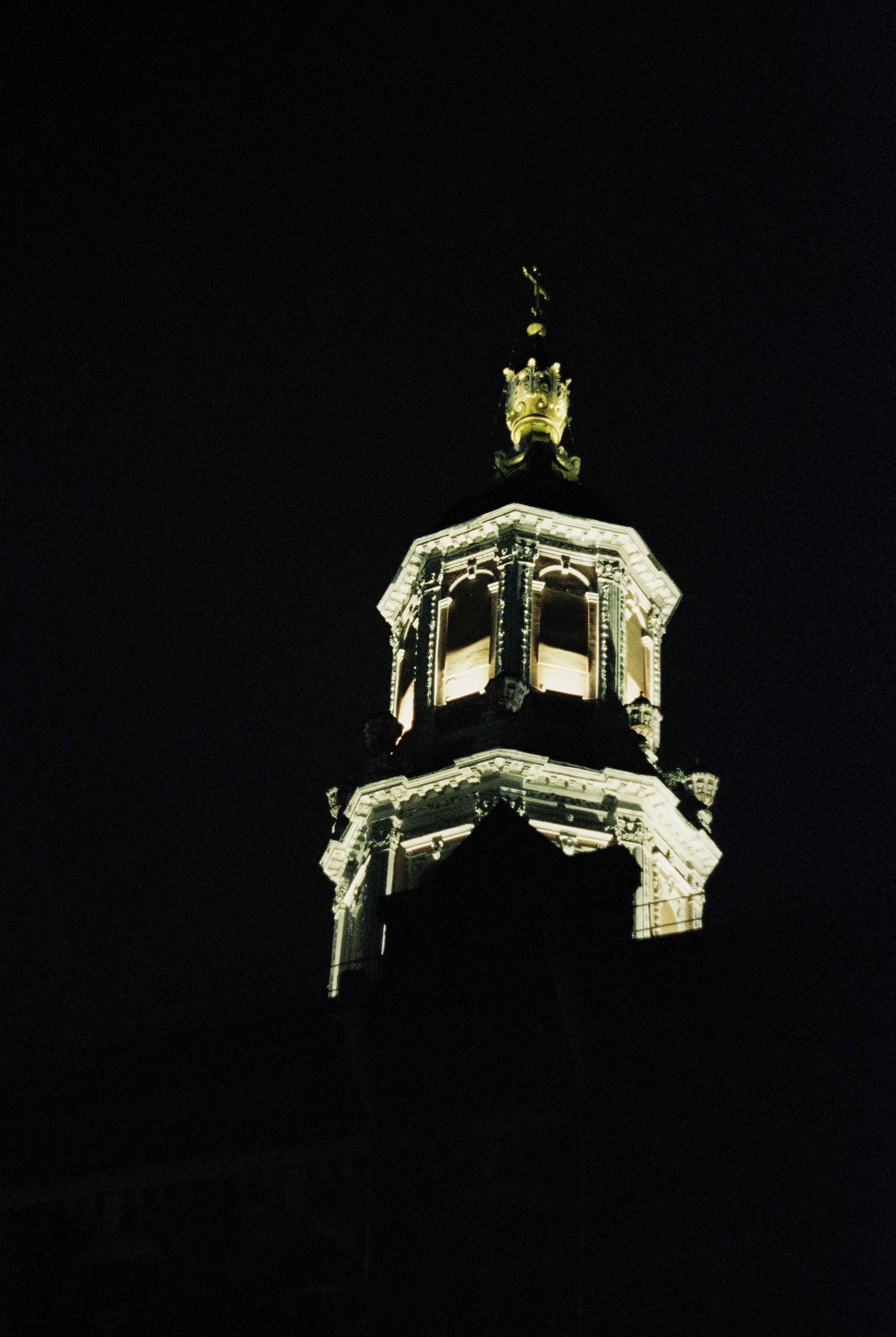 Москва вечером на пленку  Kodak Vision 3 500T