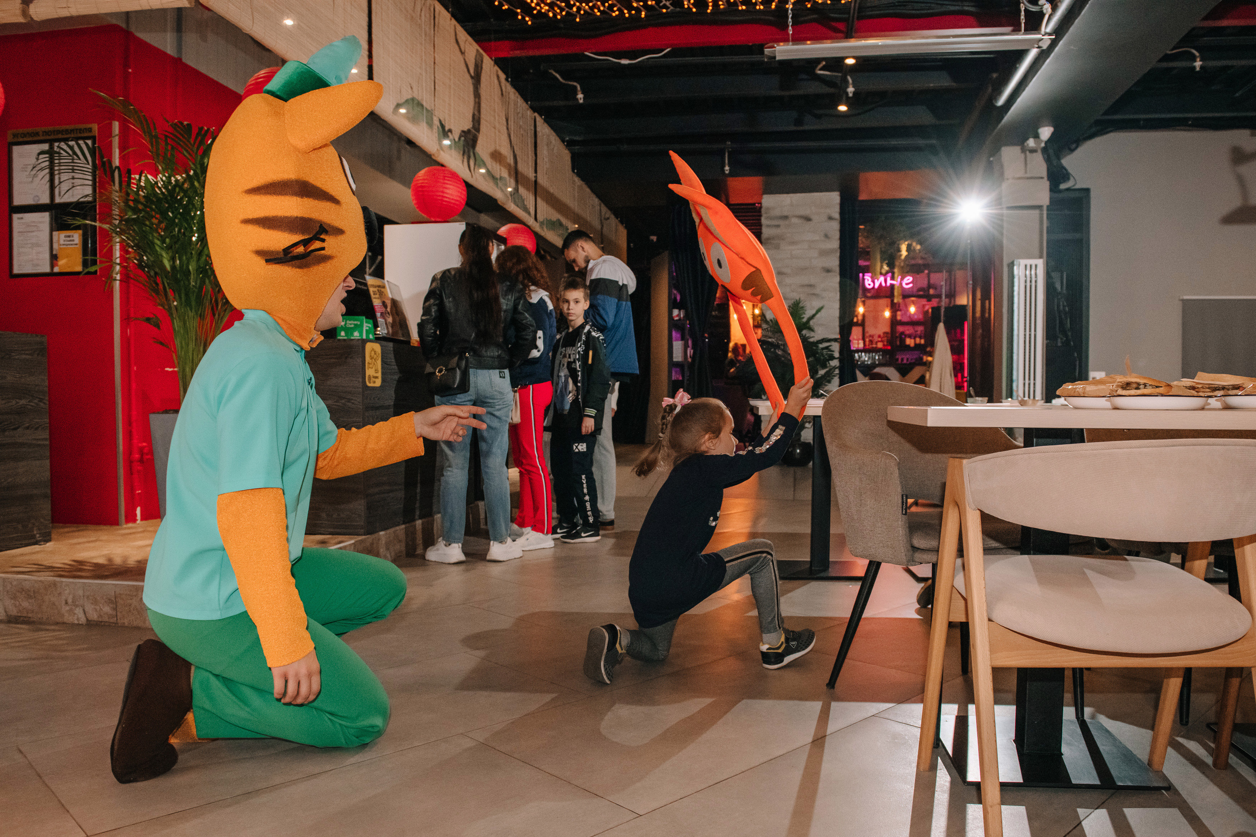 Гастродвор. Детский мастер-класс по приготовлению чикен шварма. Фотограф Валерия Голубева (Миронова)