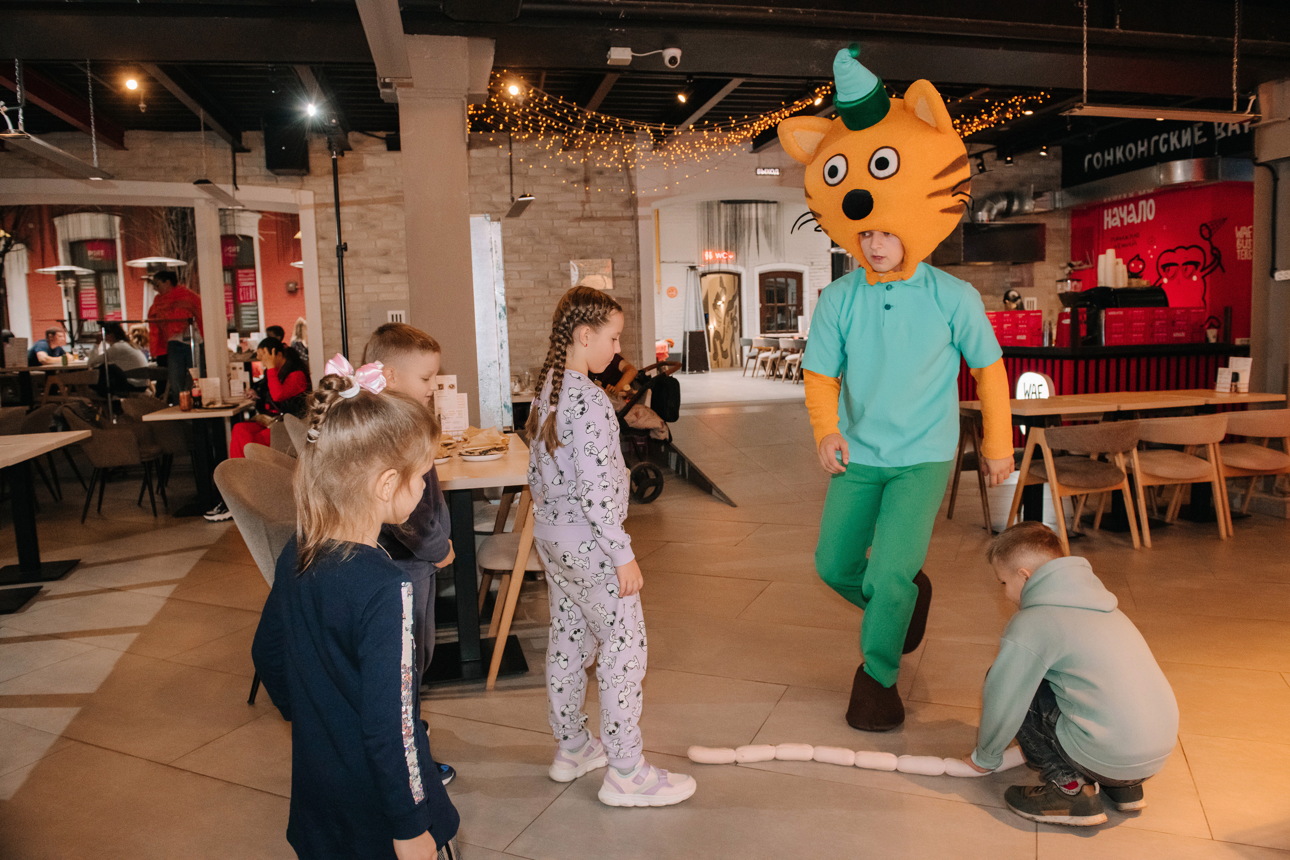 Гастродвор. Детский мастер-класс по приготовлению чикен шварма. Фотограф Валерия Голубева (Миронова)