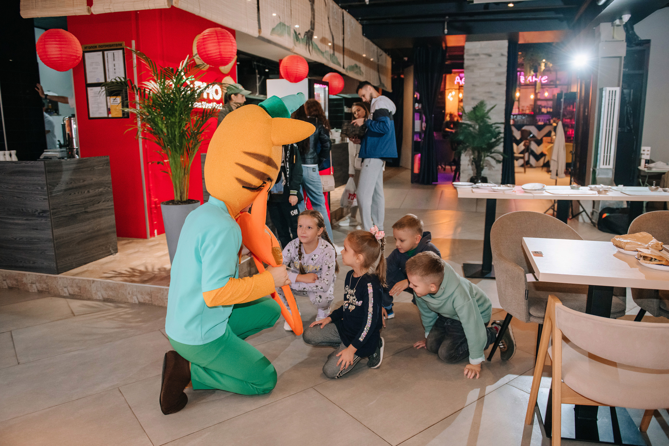 Гастродвор. Детский мастер-класс по приготовлению чикен шварма. Фотограф Валерия Голубева (Миронова)