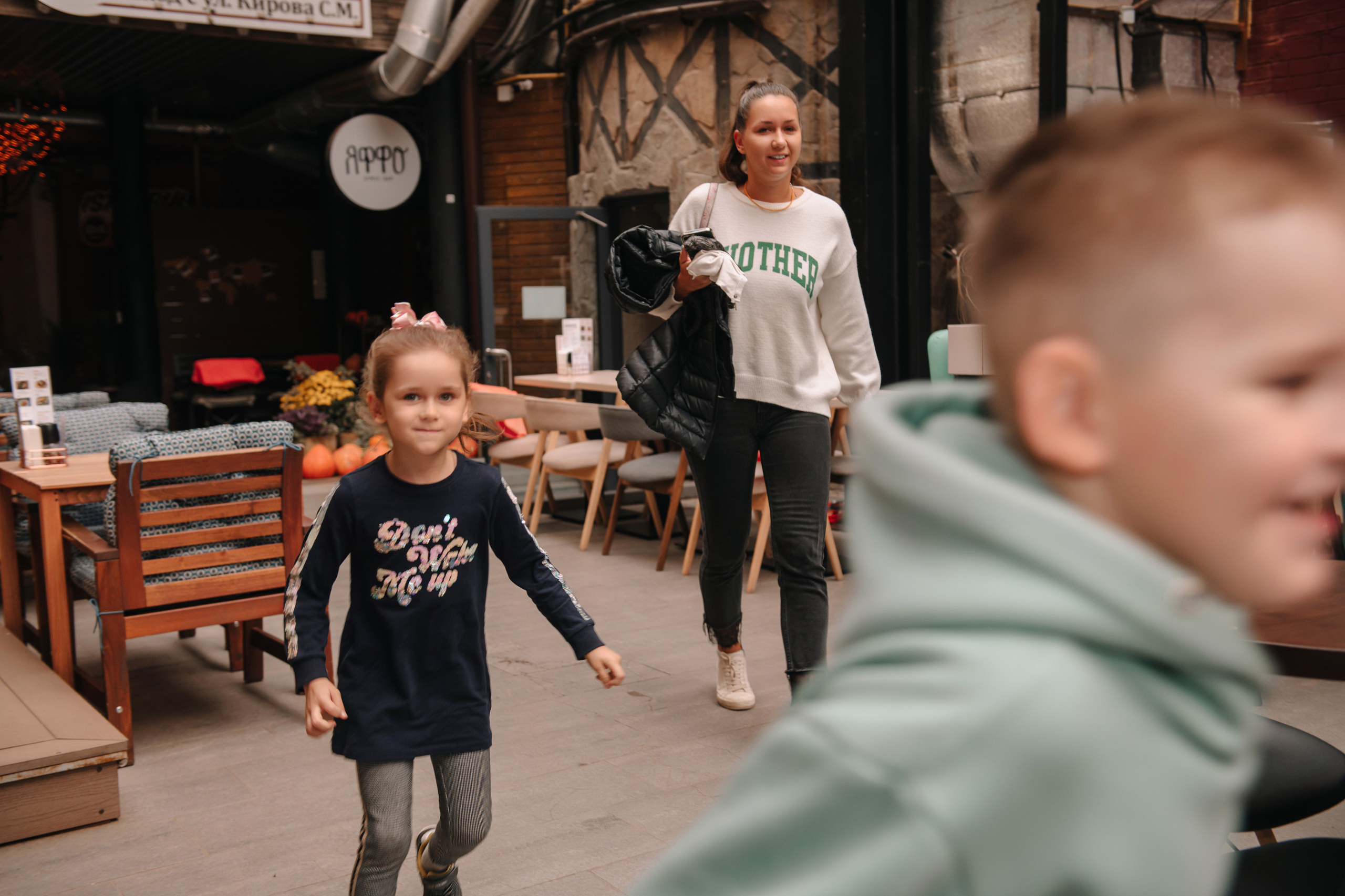 Гастродвор. Детский мастер-класс по приготовлению чикен шварма. Фотограф Валерия Голубева (Миронова)