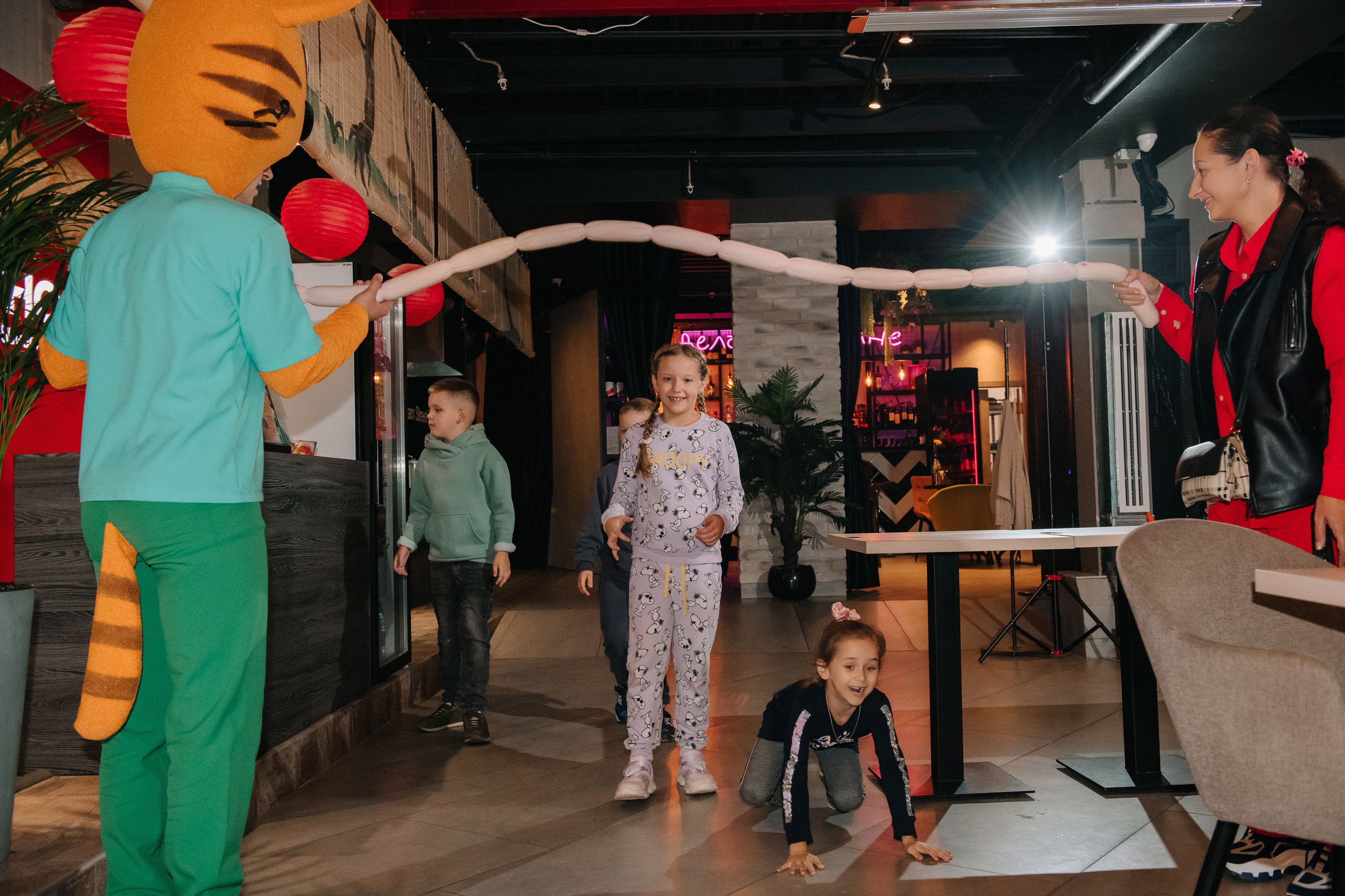 Гастродвор. Детский мастер-класс по приготовлению чикен шварма. Фотограф Валерия Голубева (Миронова)