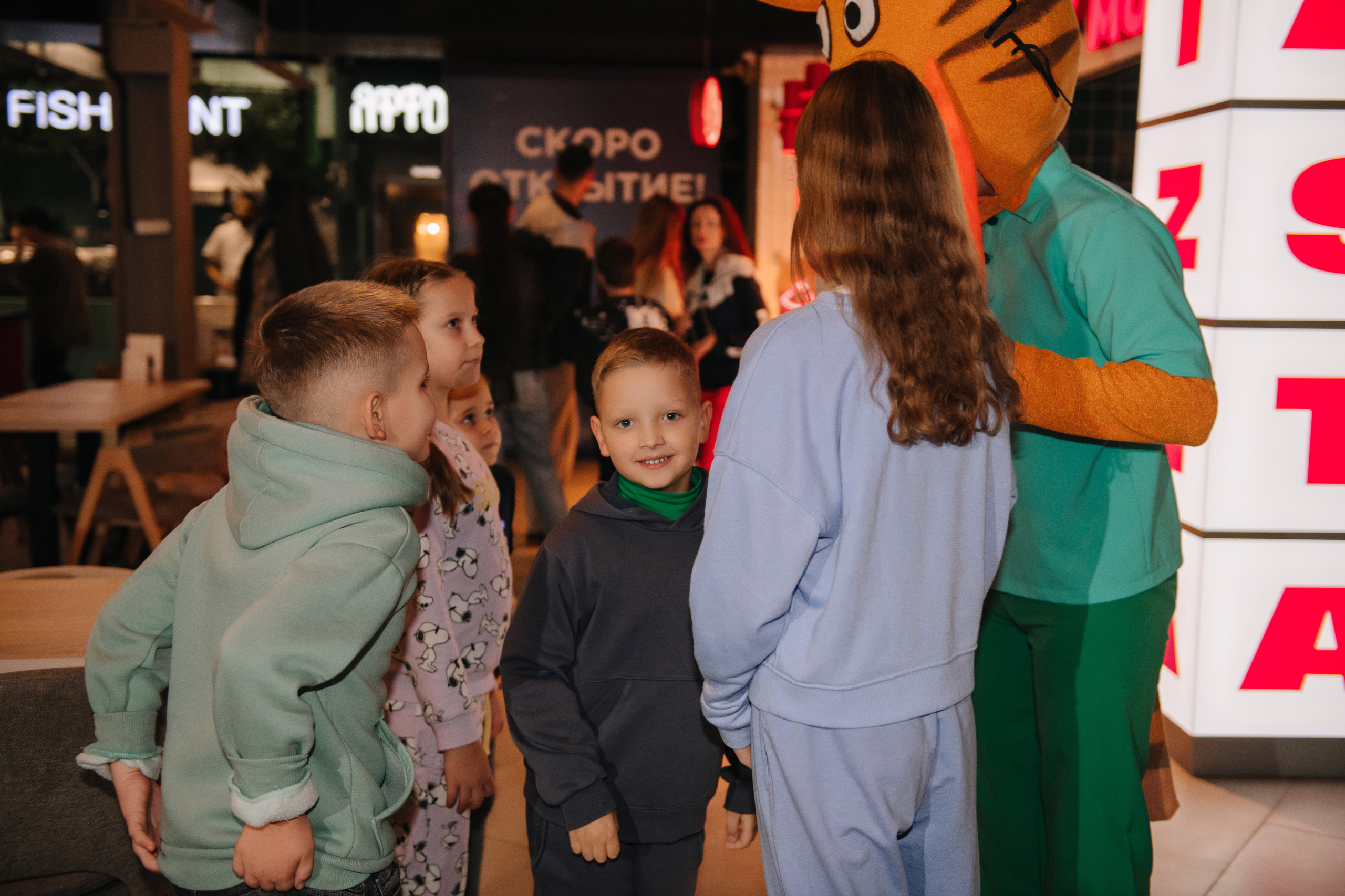 Гастродвор. Детский мастер-класс по приготовлению чикен шварма. Фотограф Валерия Голубева (Миронова)