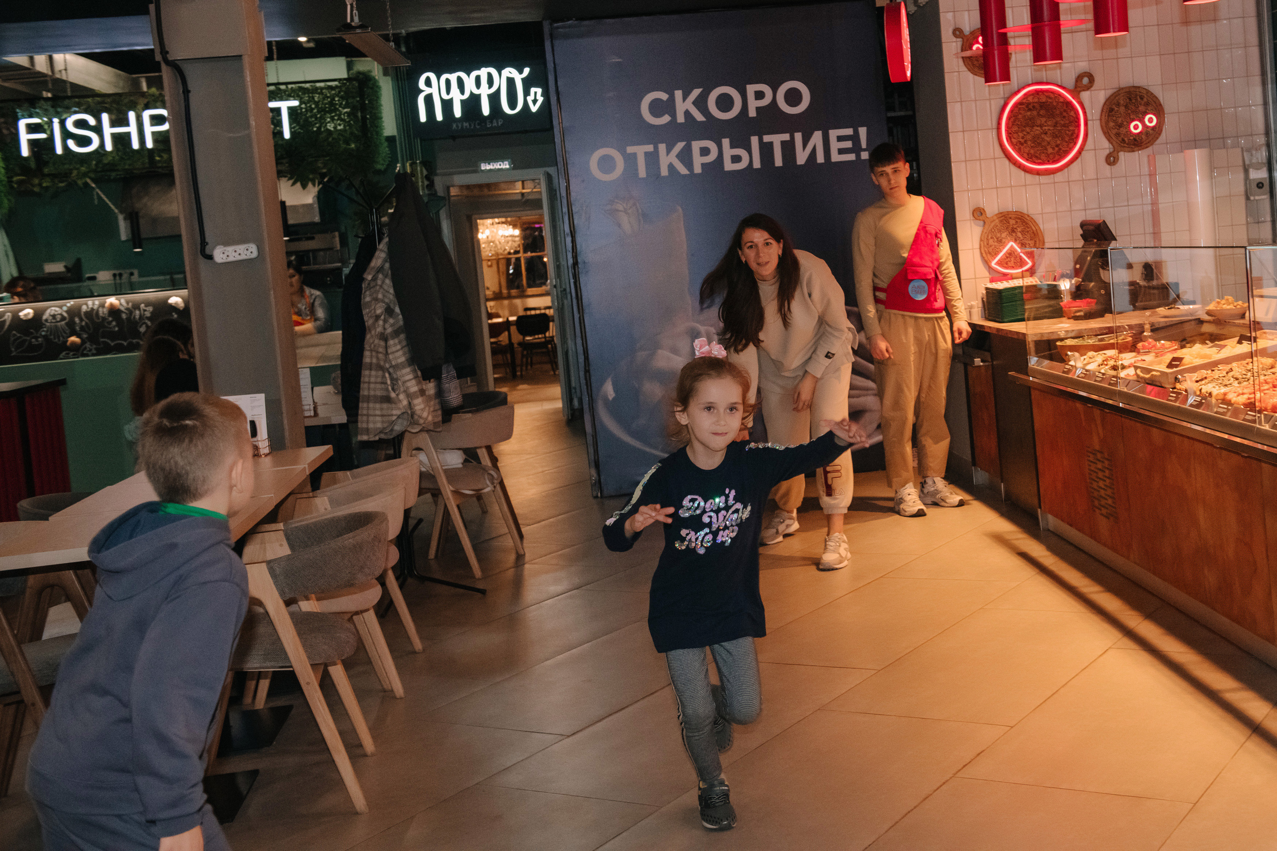 Гастродвор. Детский мастер-класс по приготовлению чикен шварма. Фотограф Валерия Голубева (Миронова)