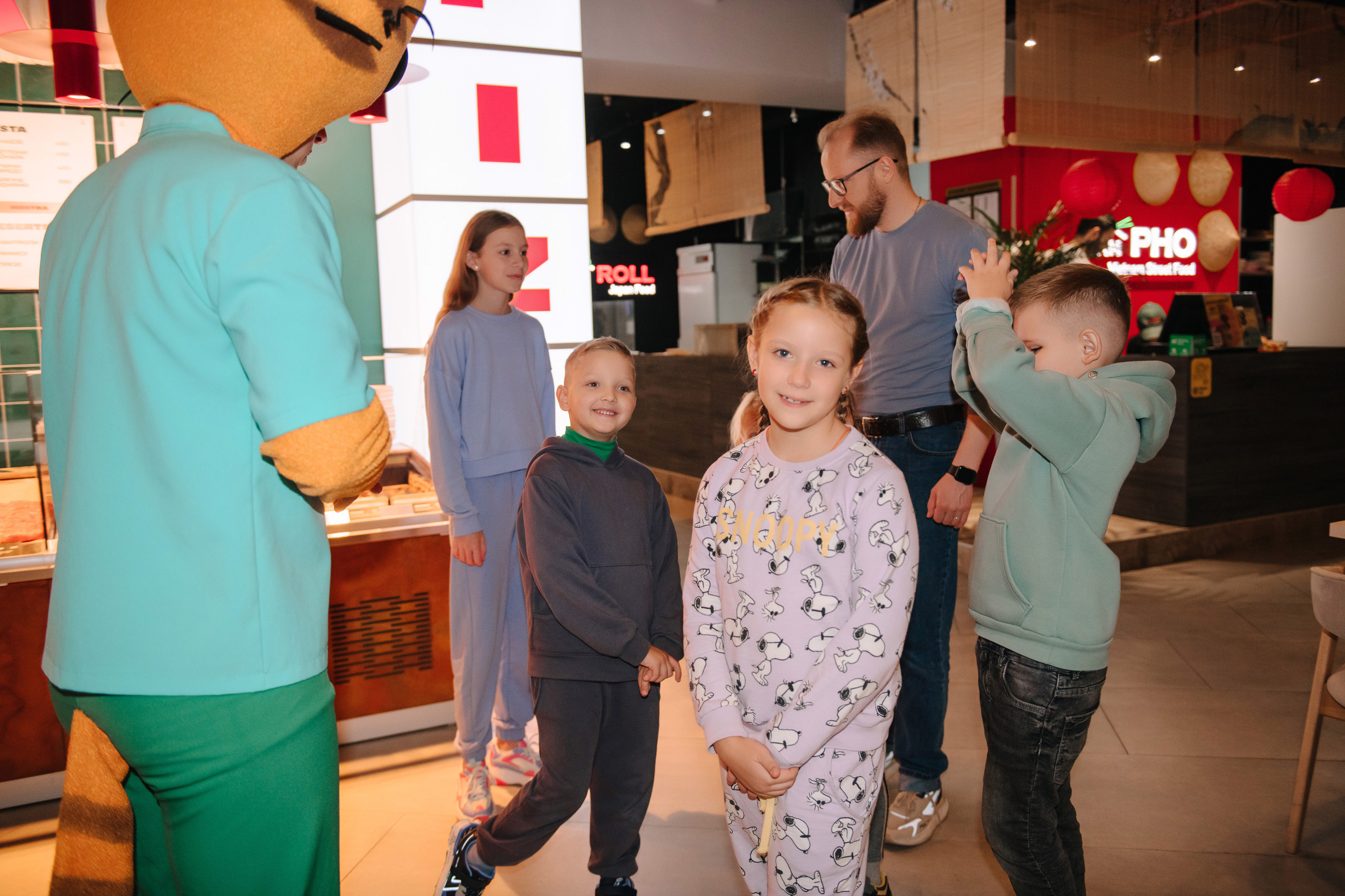 Гастродвор. Детский мастер-класс по приготовлению чикен шварма. Фотограф Валерия Голубева (Миронова)