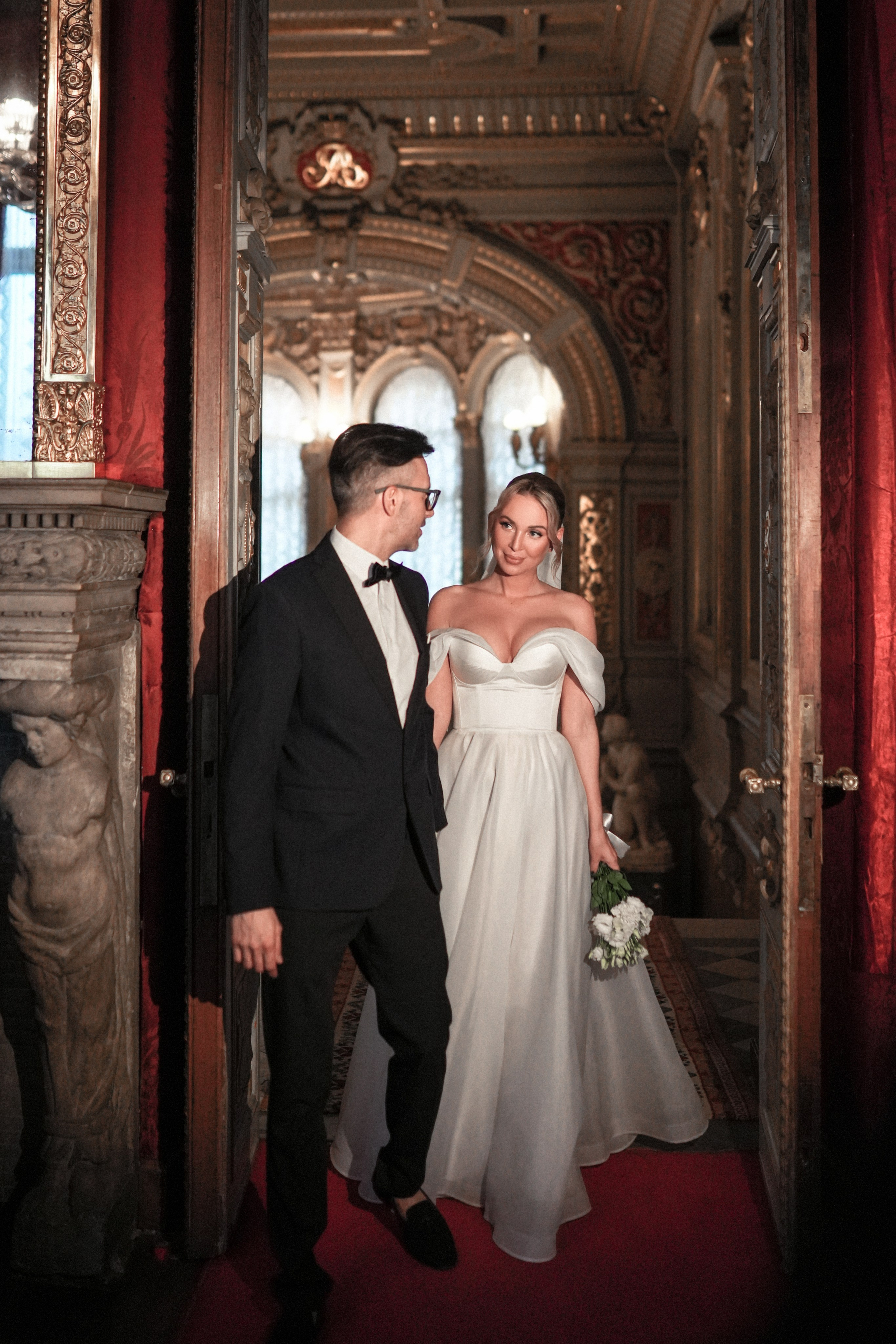 IVAN&OLESYA. Свадебный фотограф в Санкт-Петербурге Харичева Анастасия