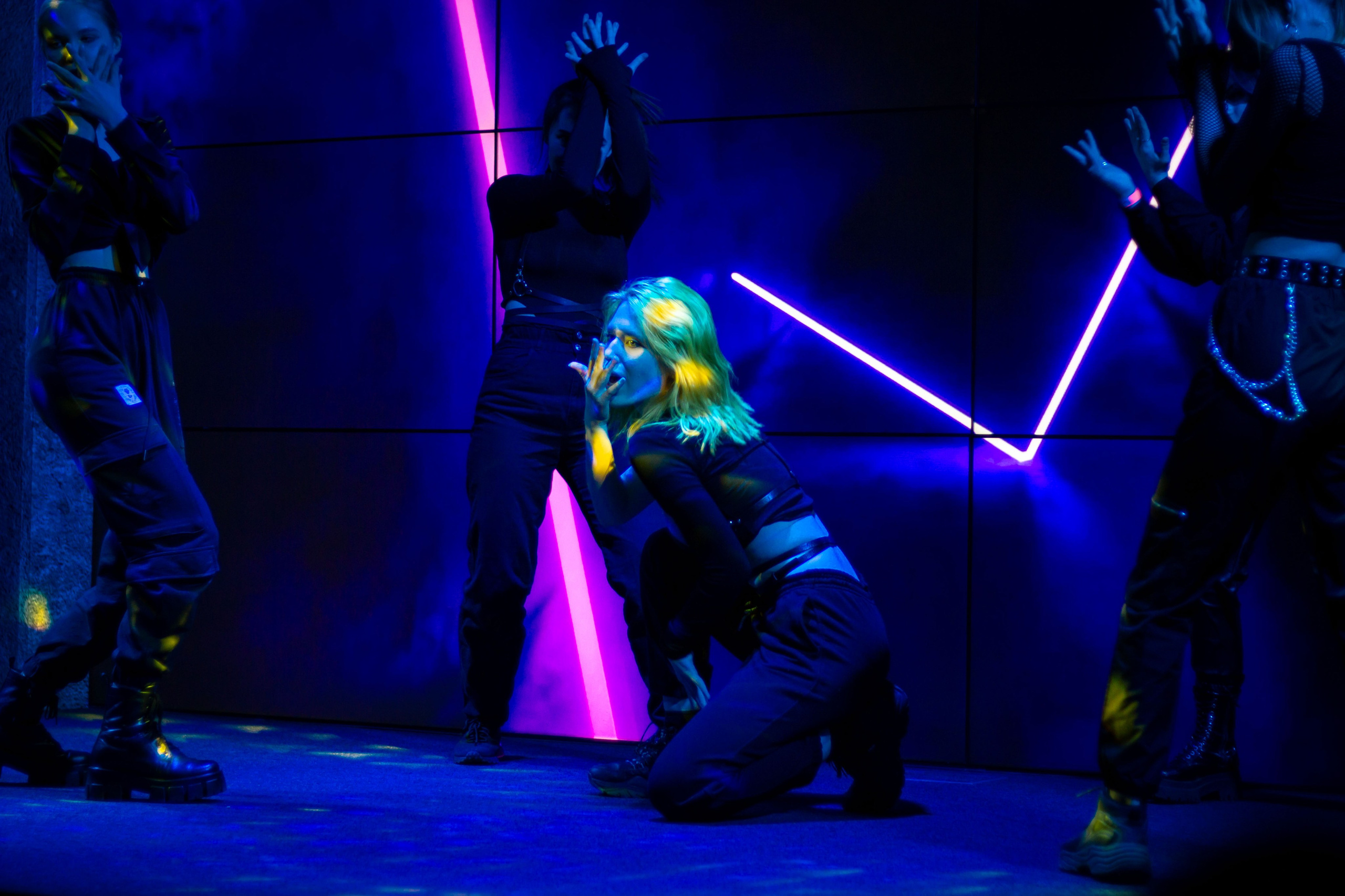 Фоторепортаж косплей-дефиле и танцев. Портретный и репортажный фотограф в Москве Кира Елинова