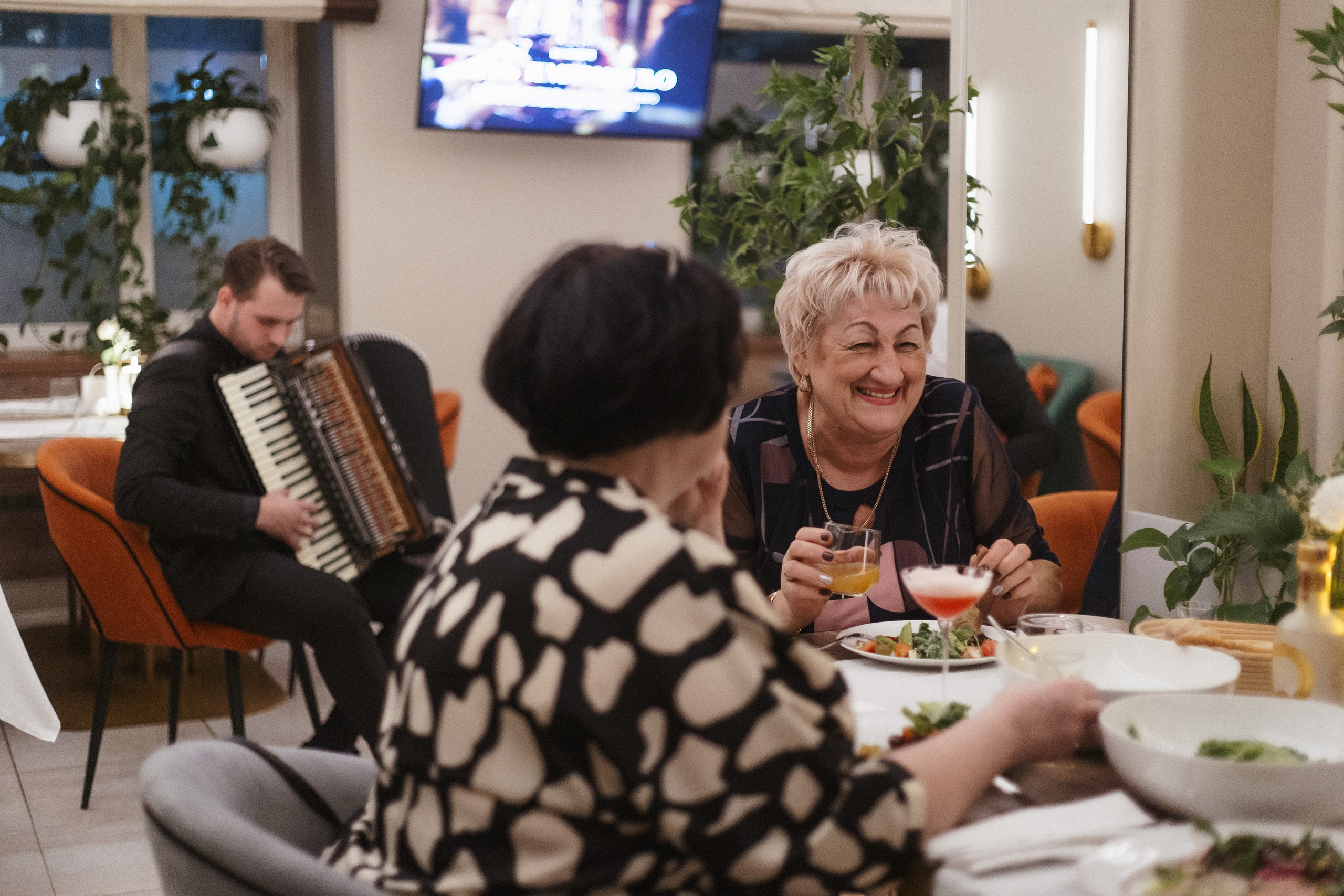 RESNOTA — ГРЕЧЕСКАЯ ВЕЧЕРИНКА. СВОИ. ФОТООТЧЕТЫ-СОБЫТИЯ-МЕСТА