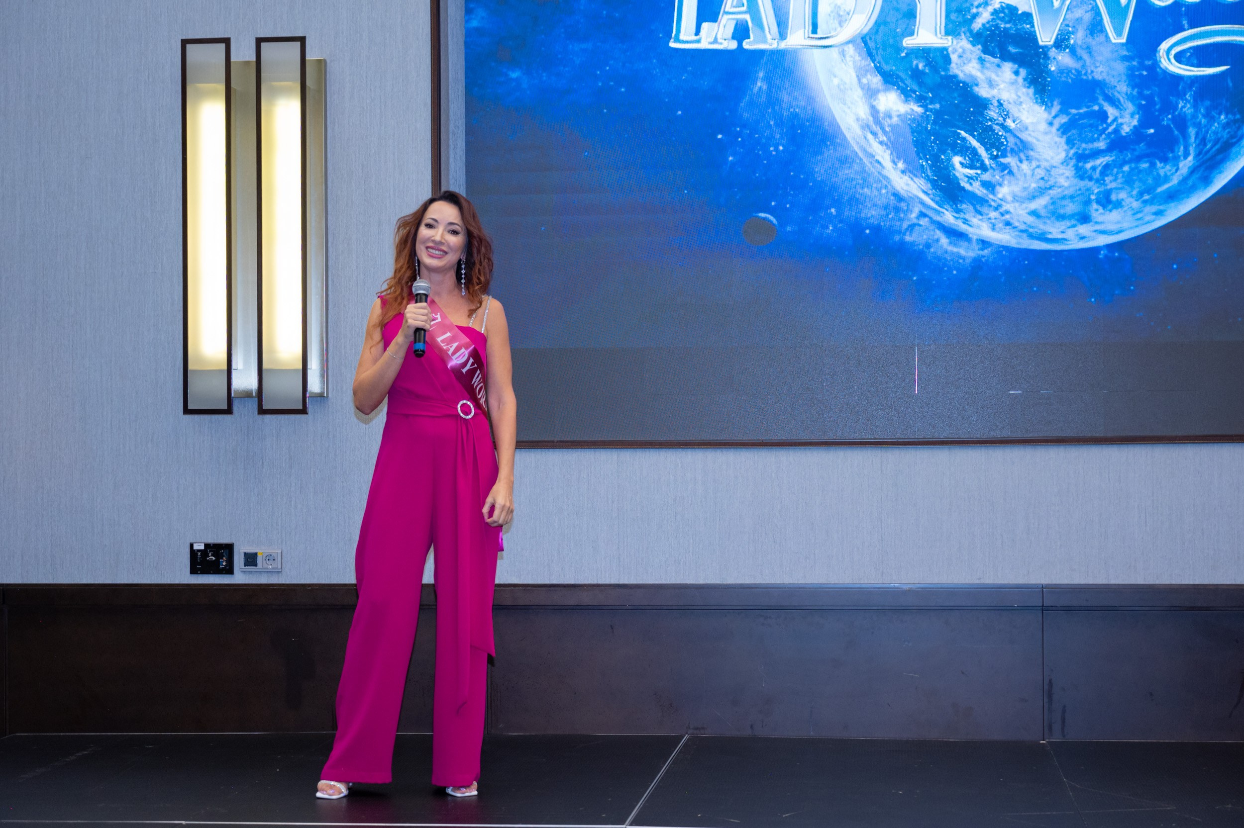 Церемония открытия Конкурса красоты «LADY WORLD» 2024. Фотографирую счастливых людей в Сочи