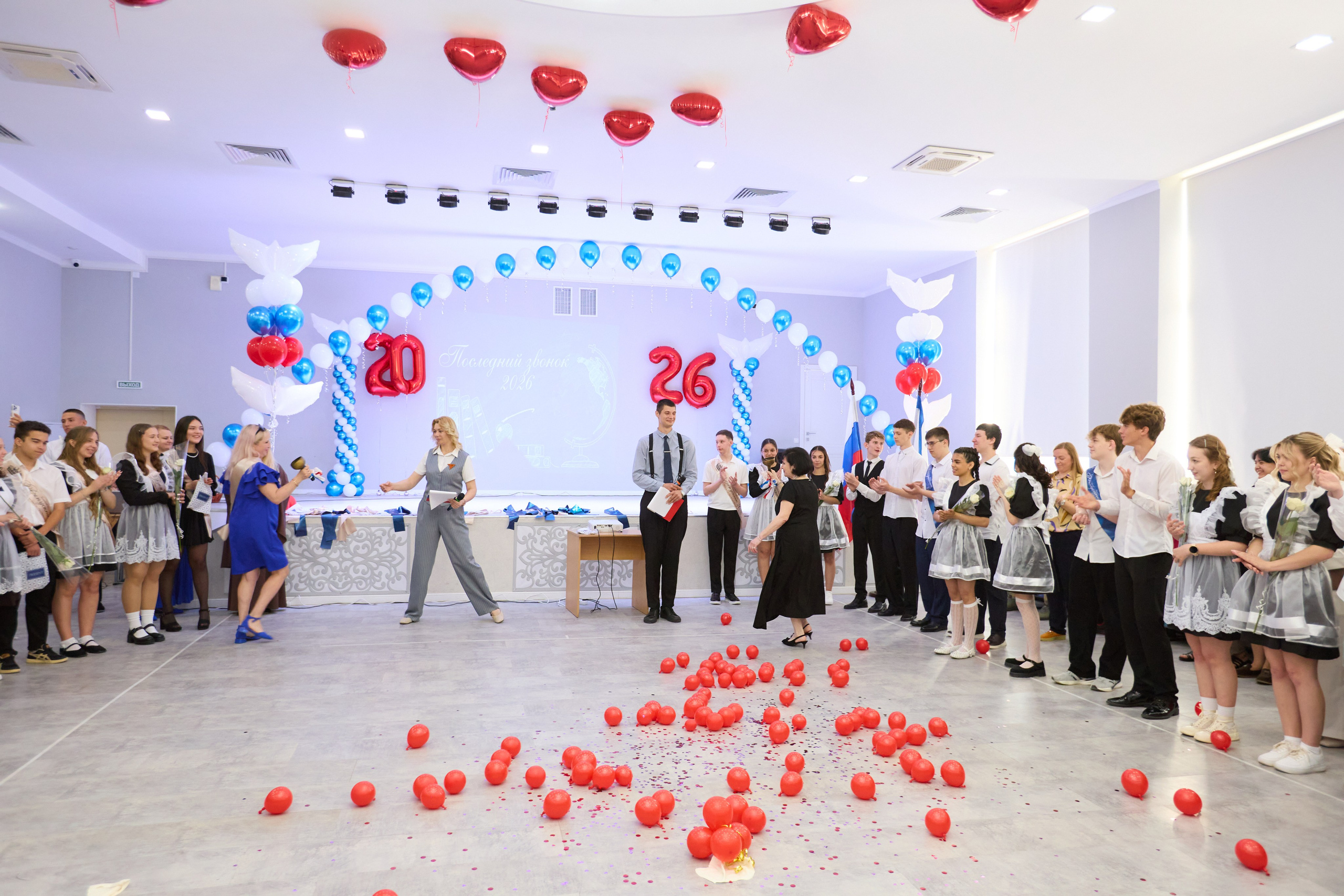 Последний звонок 6 шк 11А Саки. Фотограф в Крыму Светлана Викулова