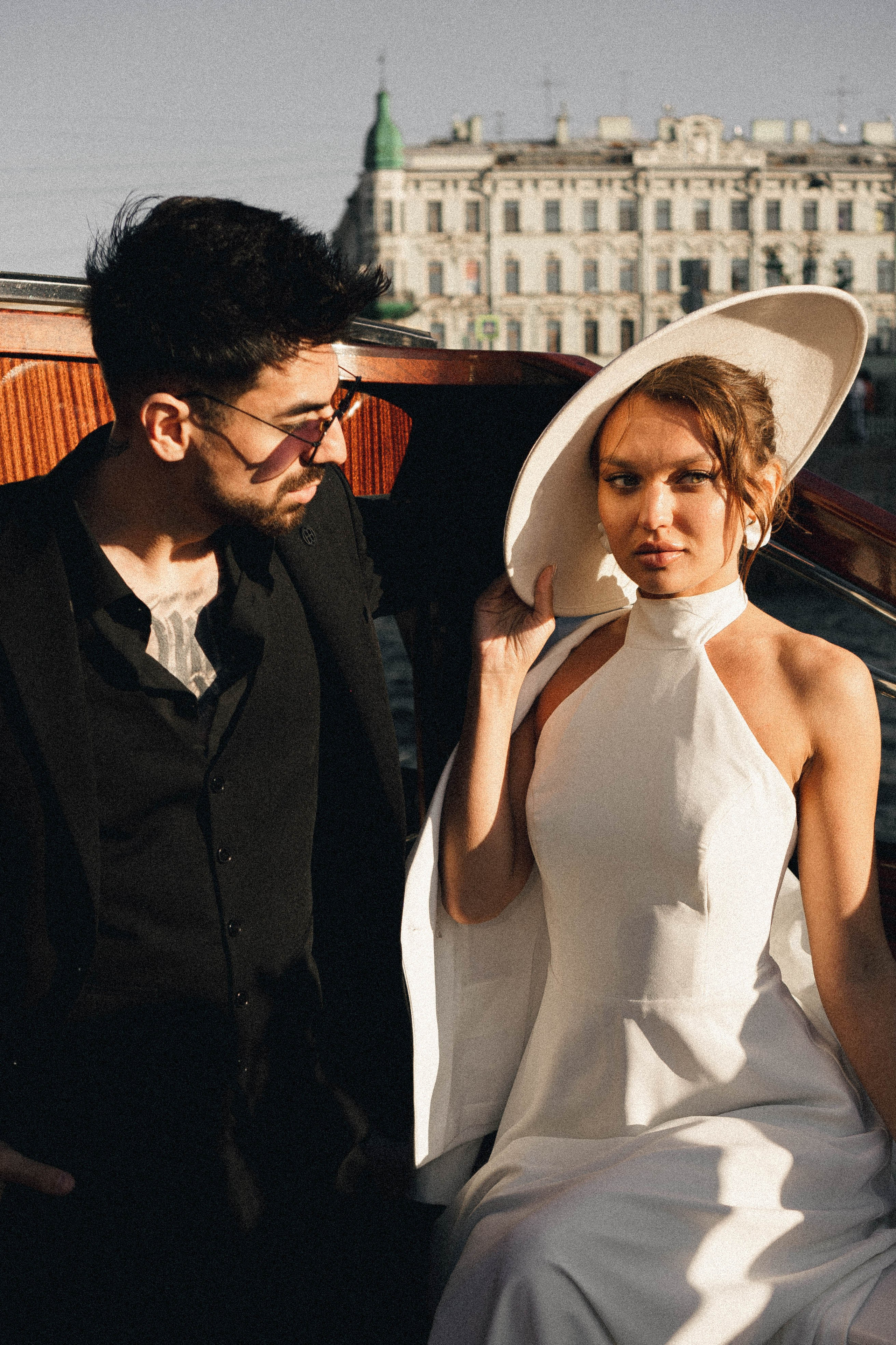 СВАДЕНБНАЯ СЬЕМКА НА КАТЕРЕ ПО КАНАЛАМ САНКТ-ПЕТЕРБУРГА И В АКВАТОРИИ НЕВЫ. Профессиональный фотограф, Санкт-Петербург — Виктория Богомолова