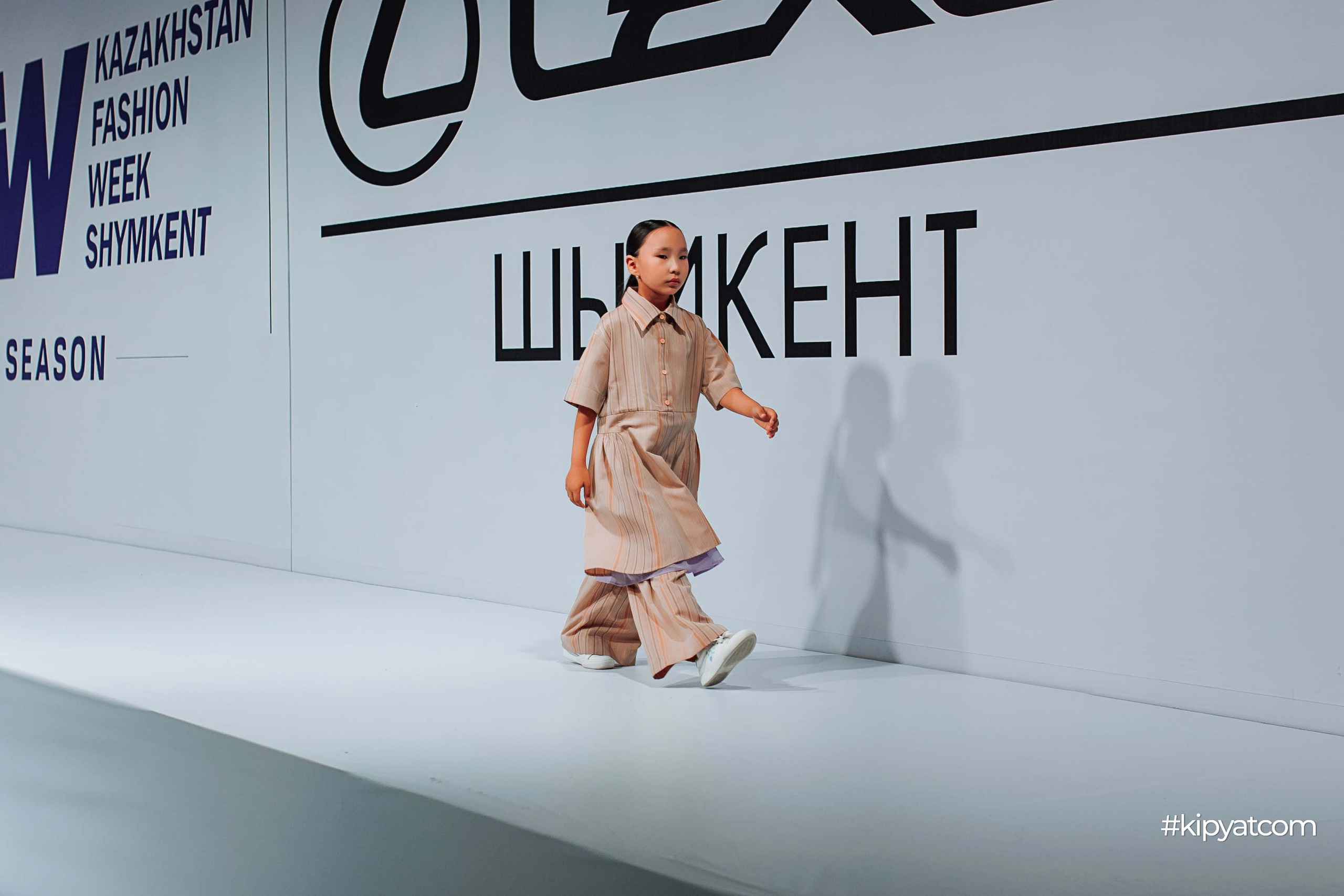 KAZAKHSTAN FASHION WEEK SHYMKENT «11 SEASON» KIDS. Кипятком Шымкент