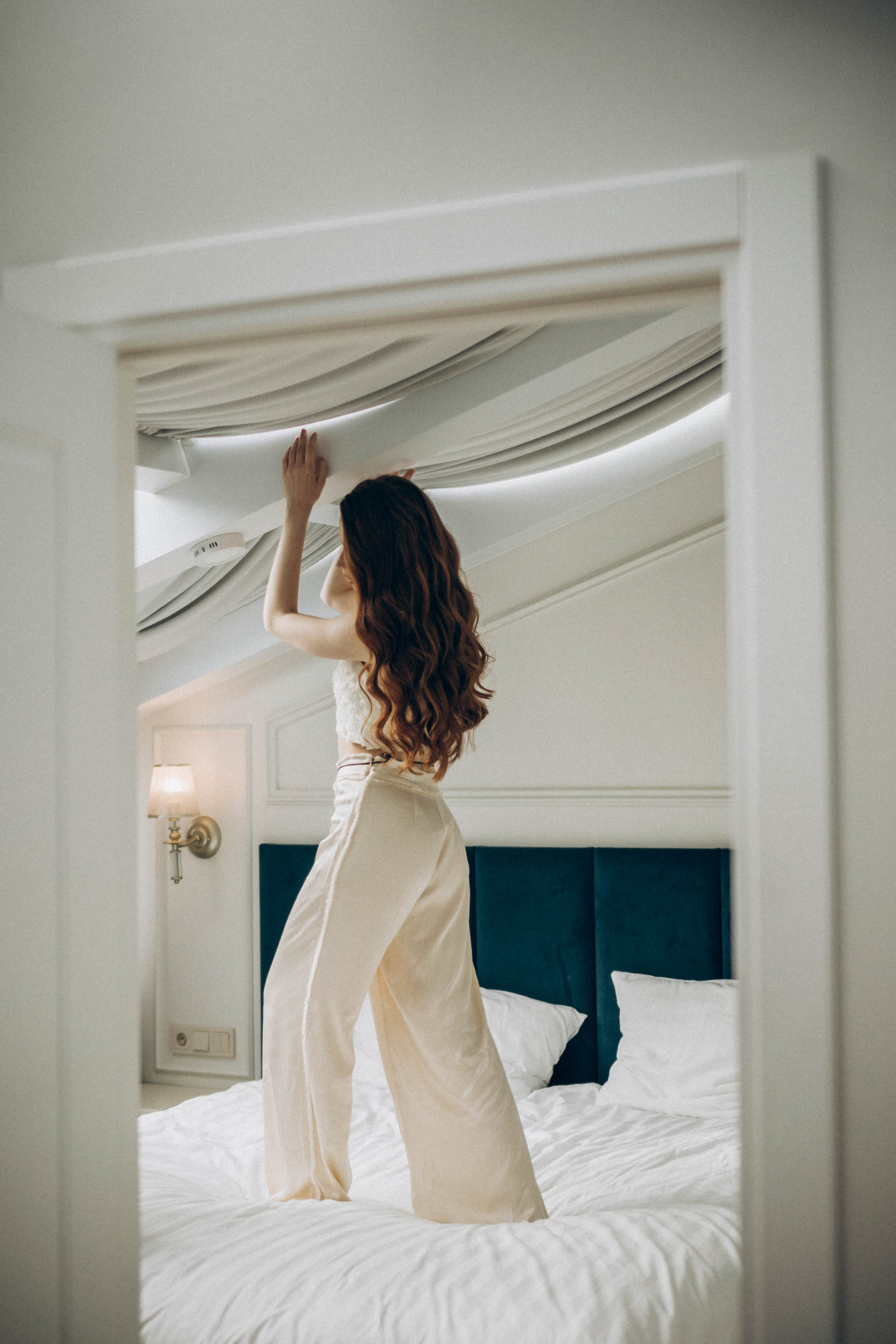 СВАДЕБНАЯ СЬЕМКА В ОТЕЛЕ. СБОРЫ ЖЕНИХА И НЕВЕСТЫ И ТАКЖЕ ТОР И ПОДГОТОВКА К ПРОГУЛКЕ. Профессиональный фотограф, Санкт-Петербург — Виктория Богомолова