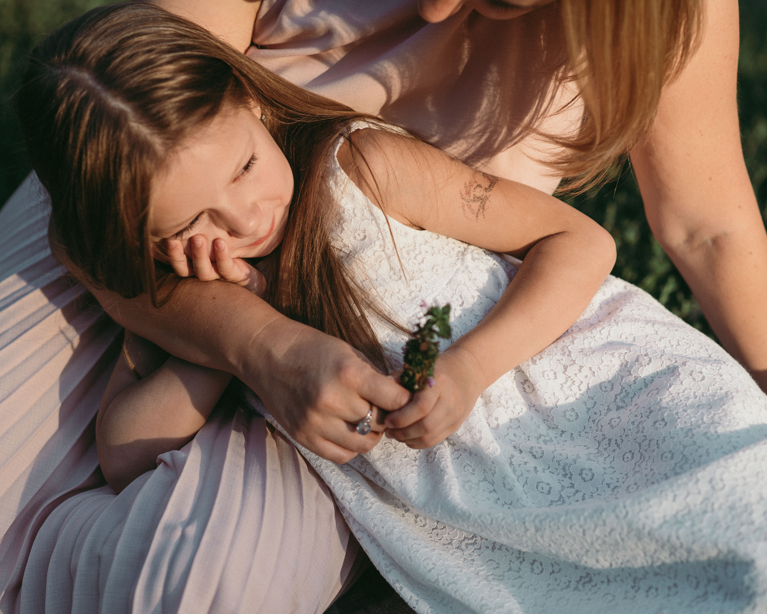 Гуля и Камилла. Главная