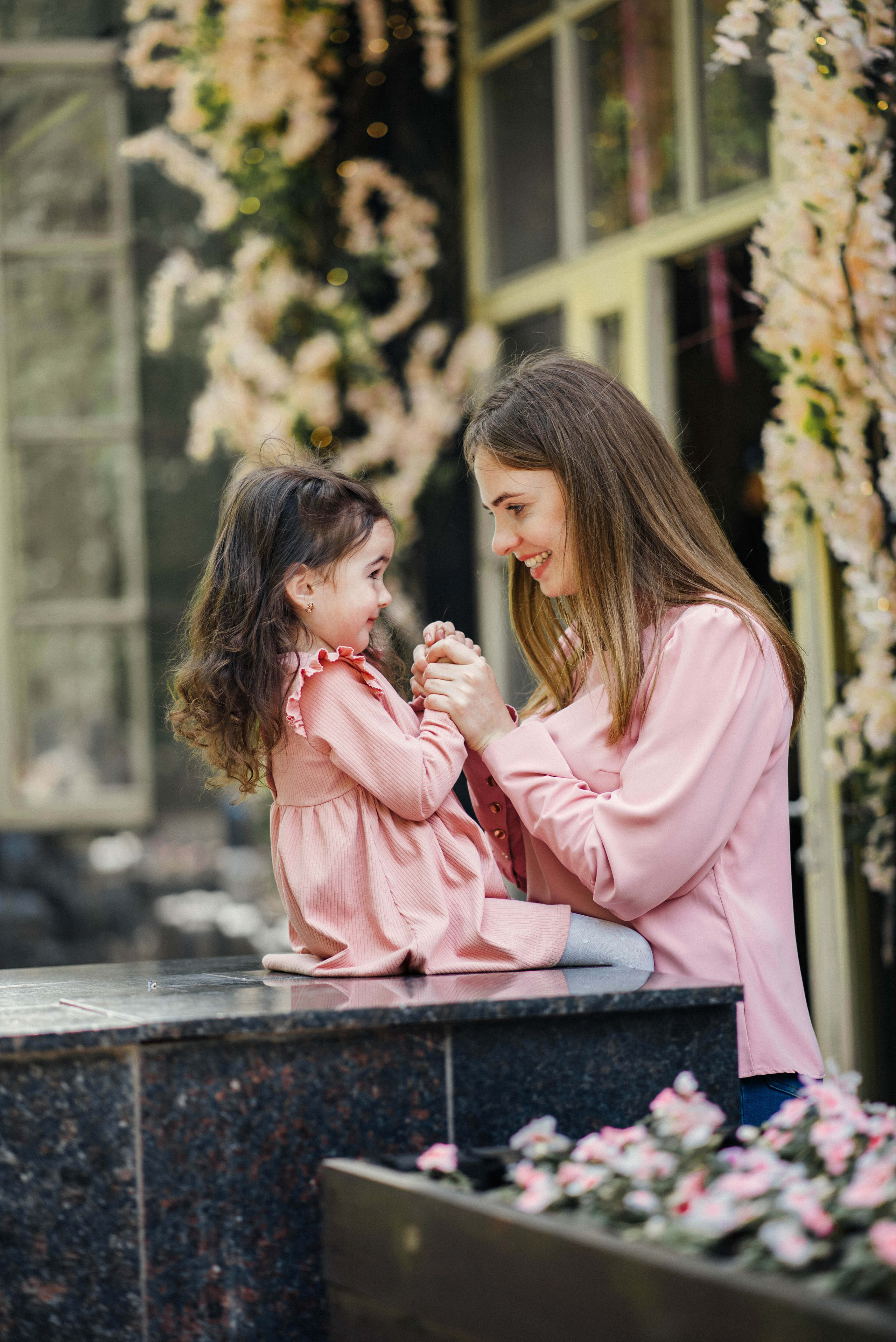 Виктория и Марианна. Главная