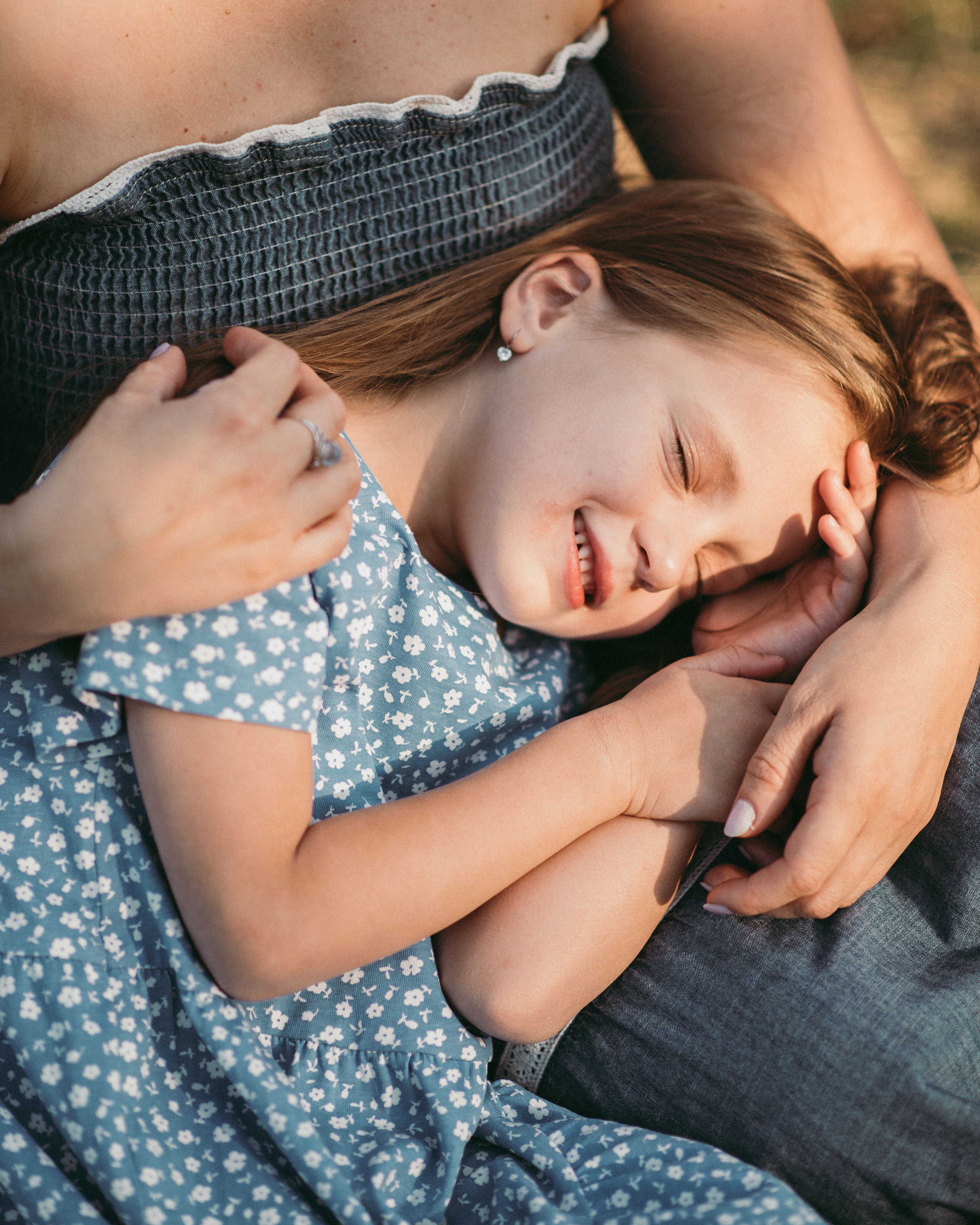 Гуля и Камилла. Главная