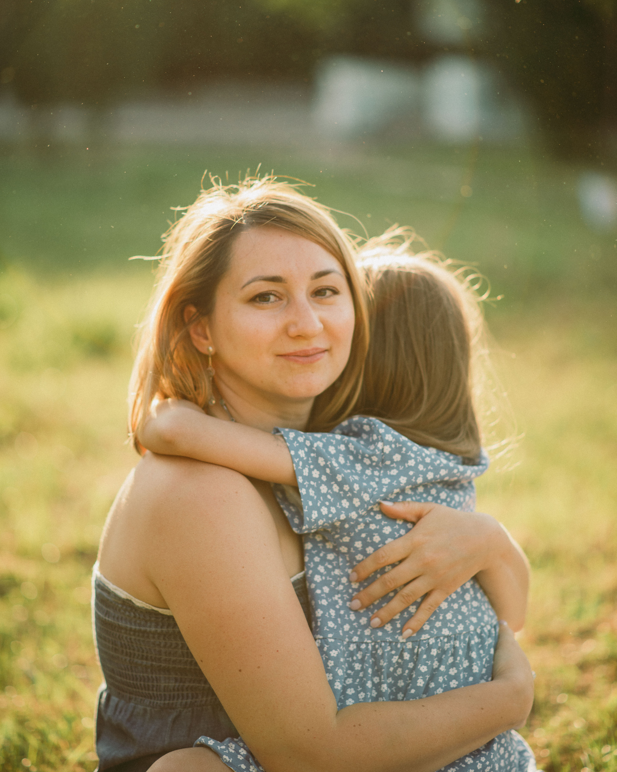 Гуля и Камилла. Главная