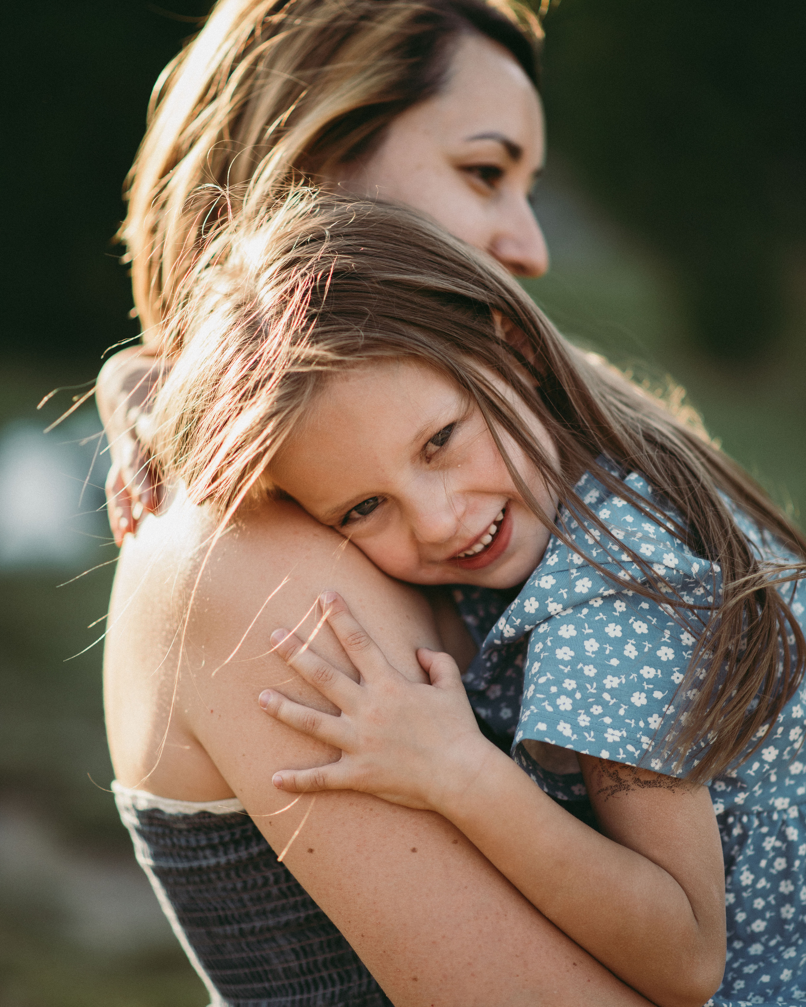 Гуля и Камилла. Главная