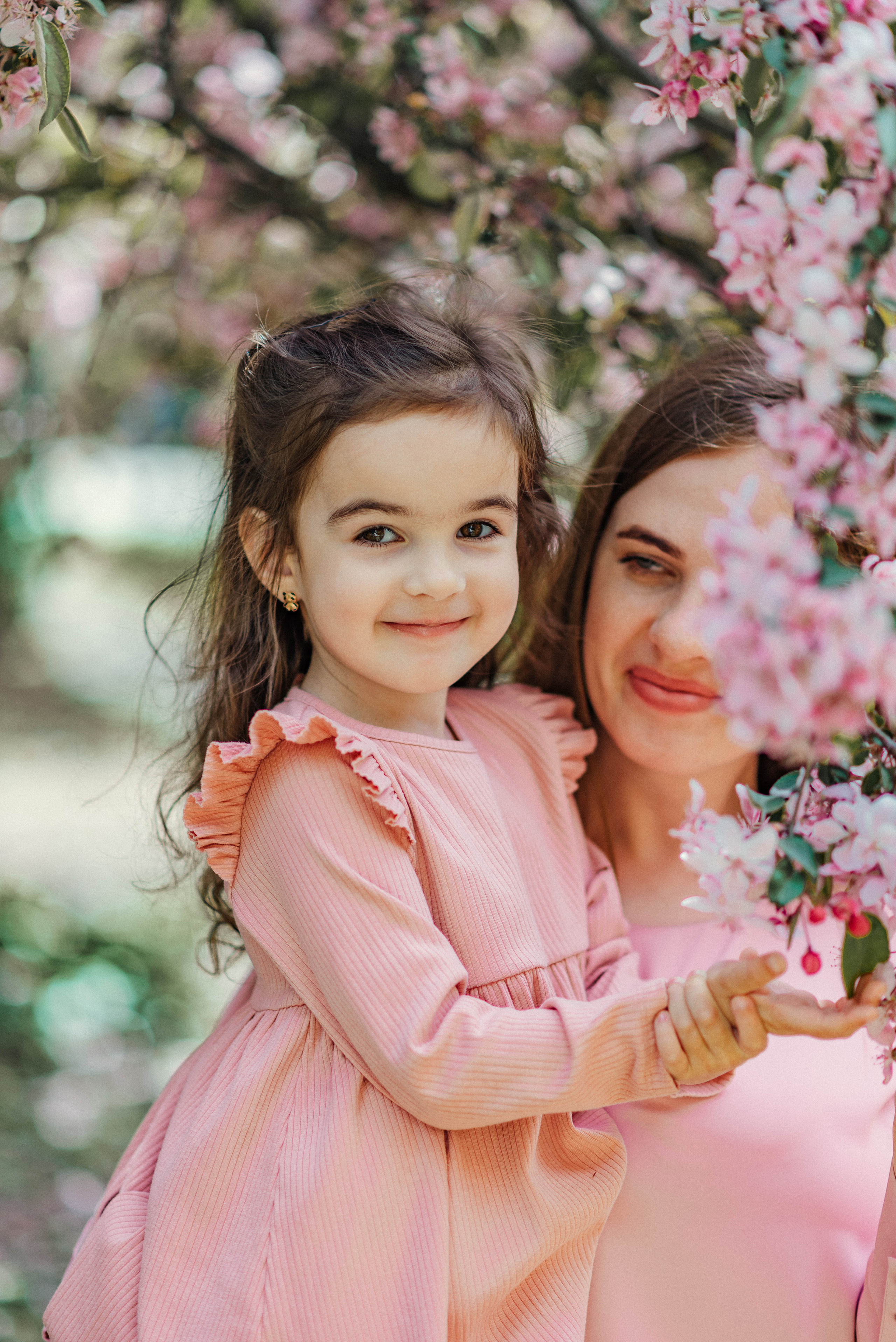 Виктория и Марианна. Главная