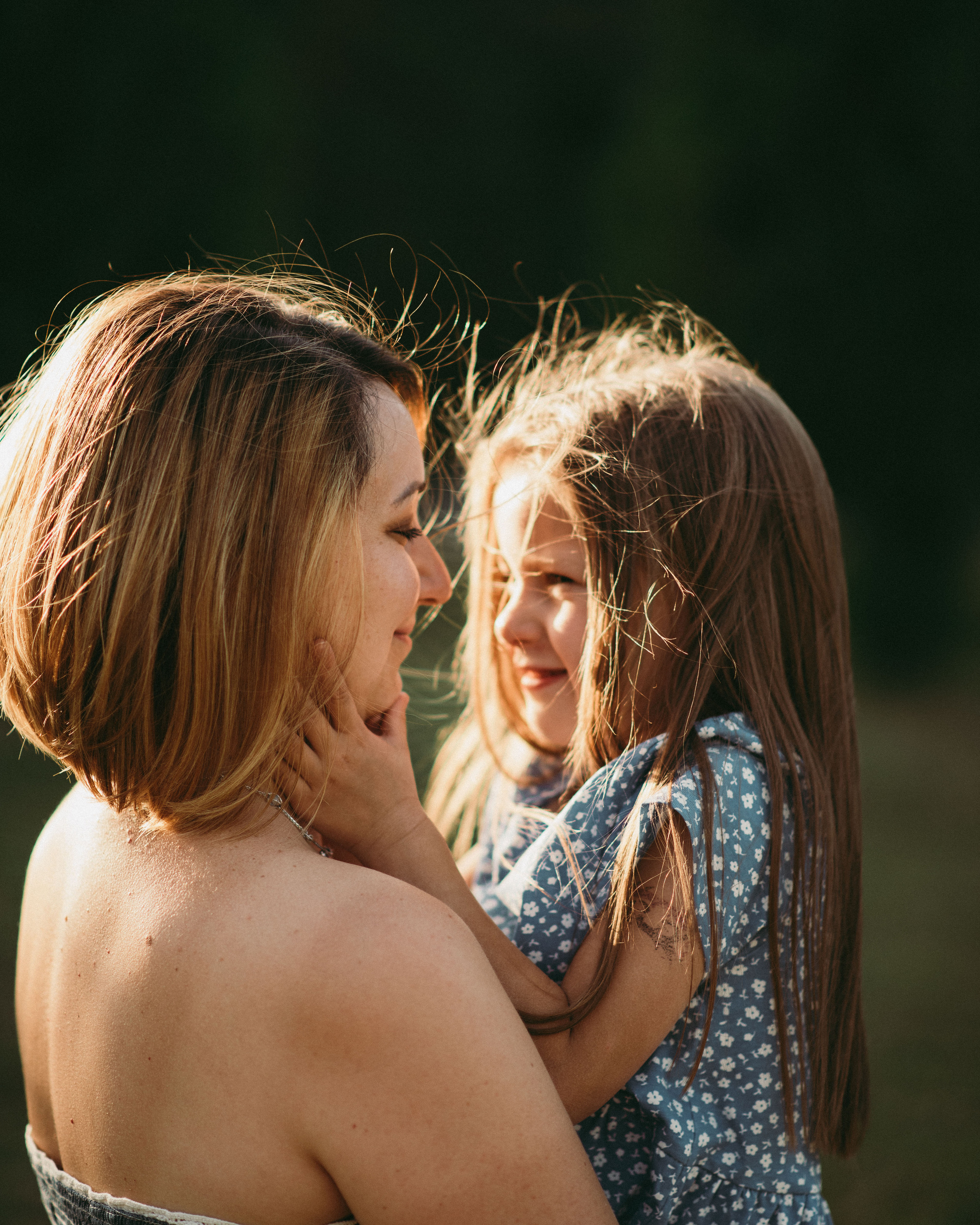 Гуля и Камилла. Главная