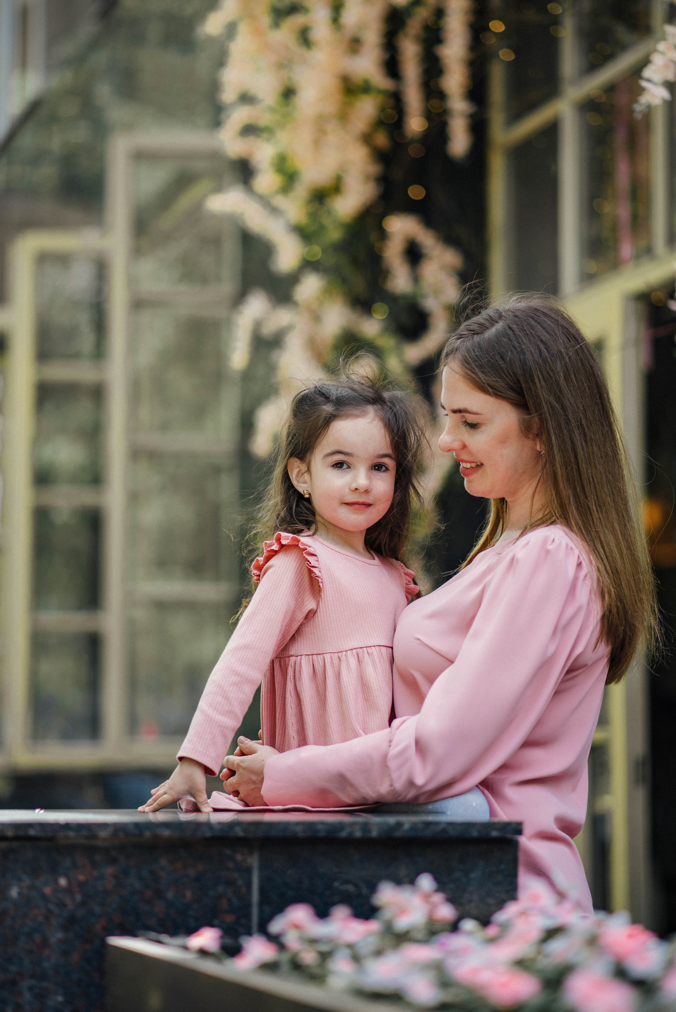 Виктория и Марианна. Главная