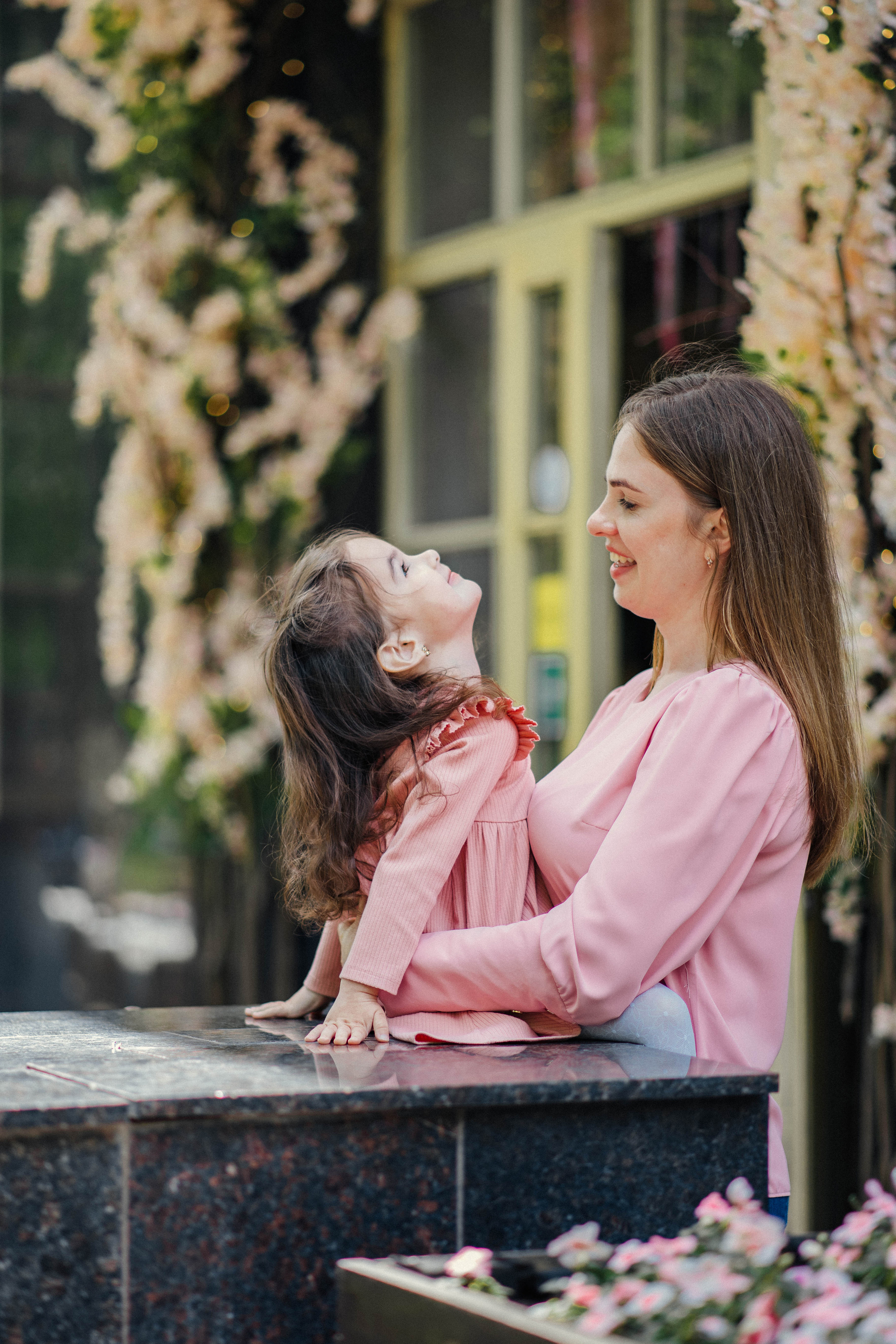 Виктория и Марианна. Главная