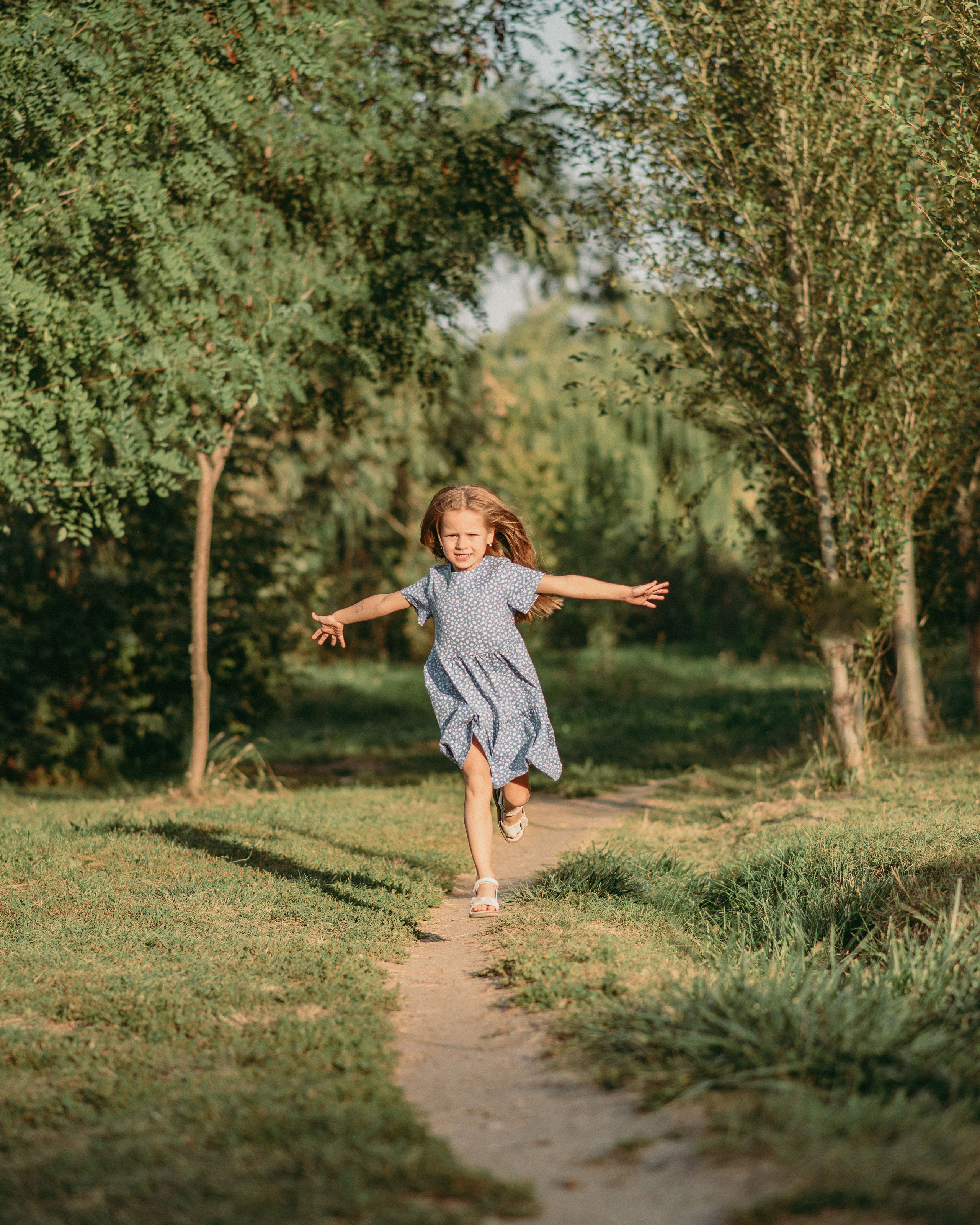 Гуля и Камилла. Главная