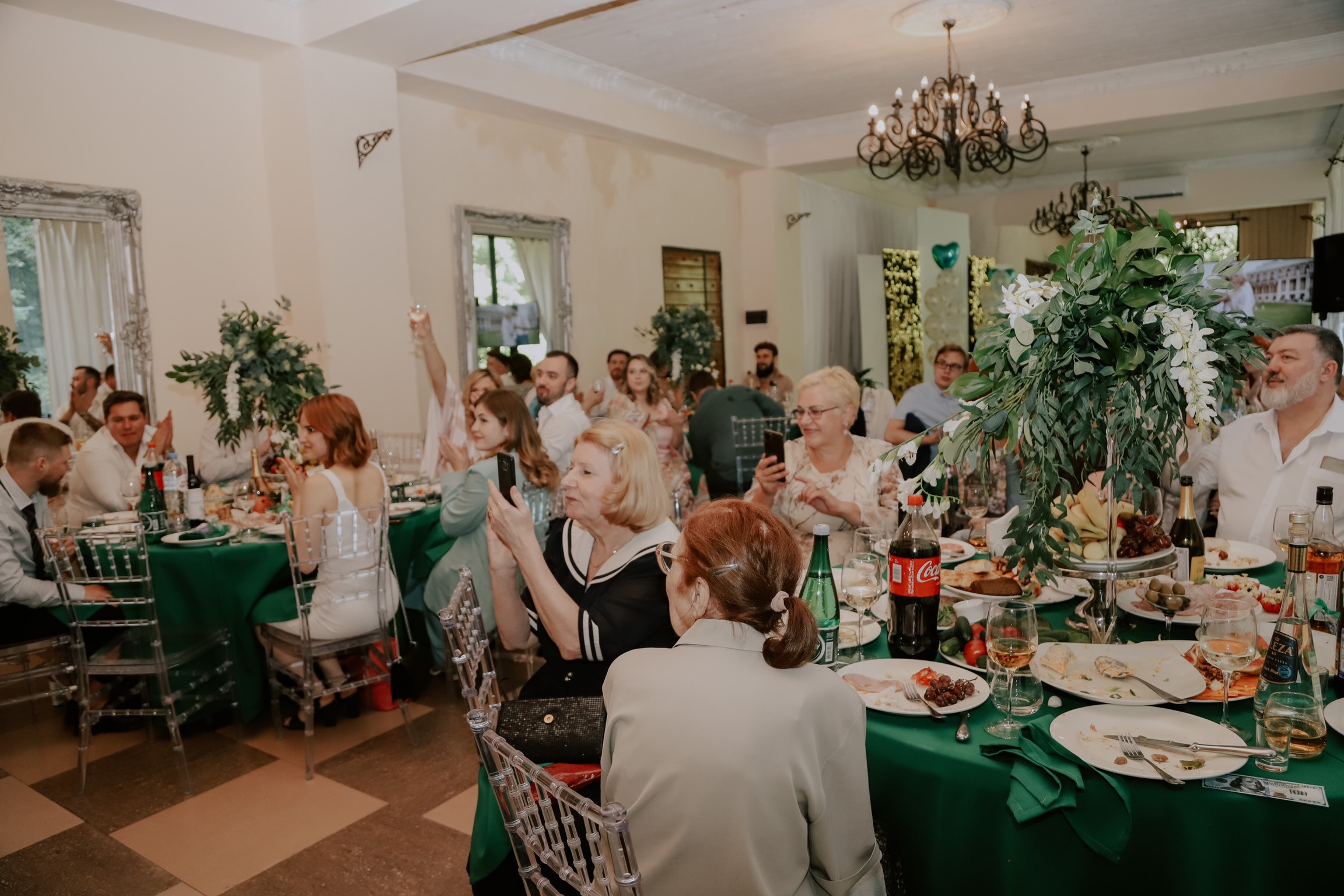 Соня и Денис роспись Царицыно. Фотограф Виктория Волкова