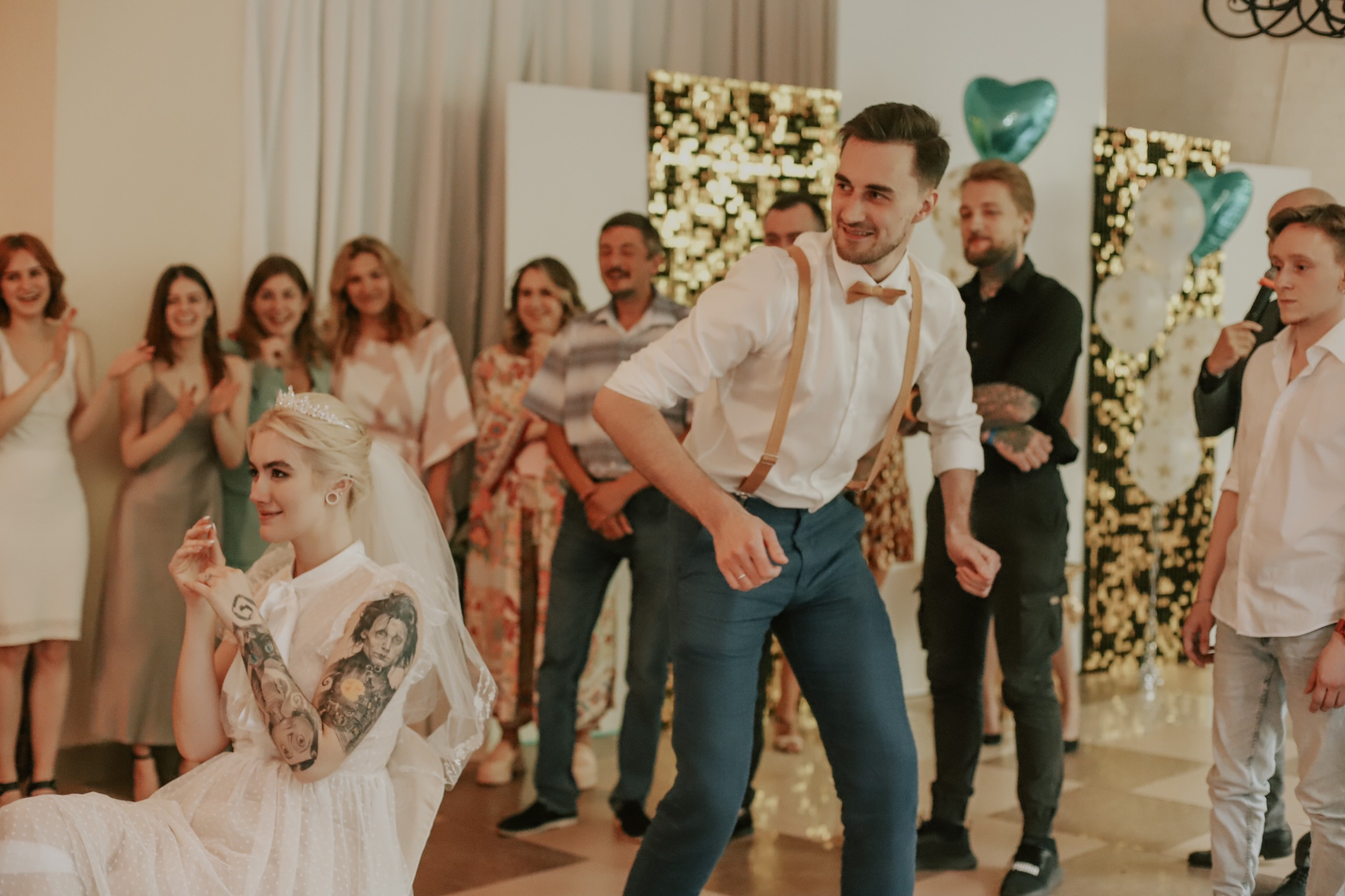 Соня и Денис роспись Царицыно. Фотограф Виктория Волкова