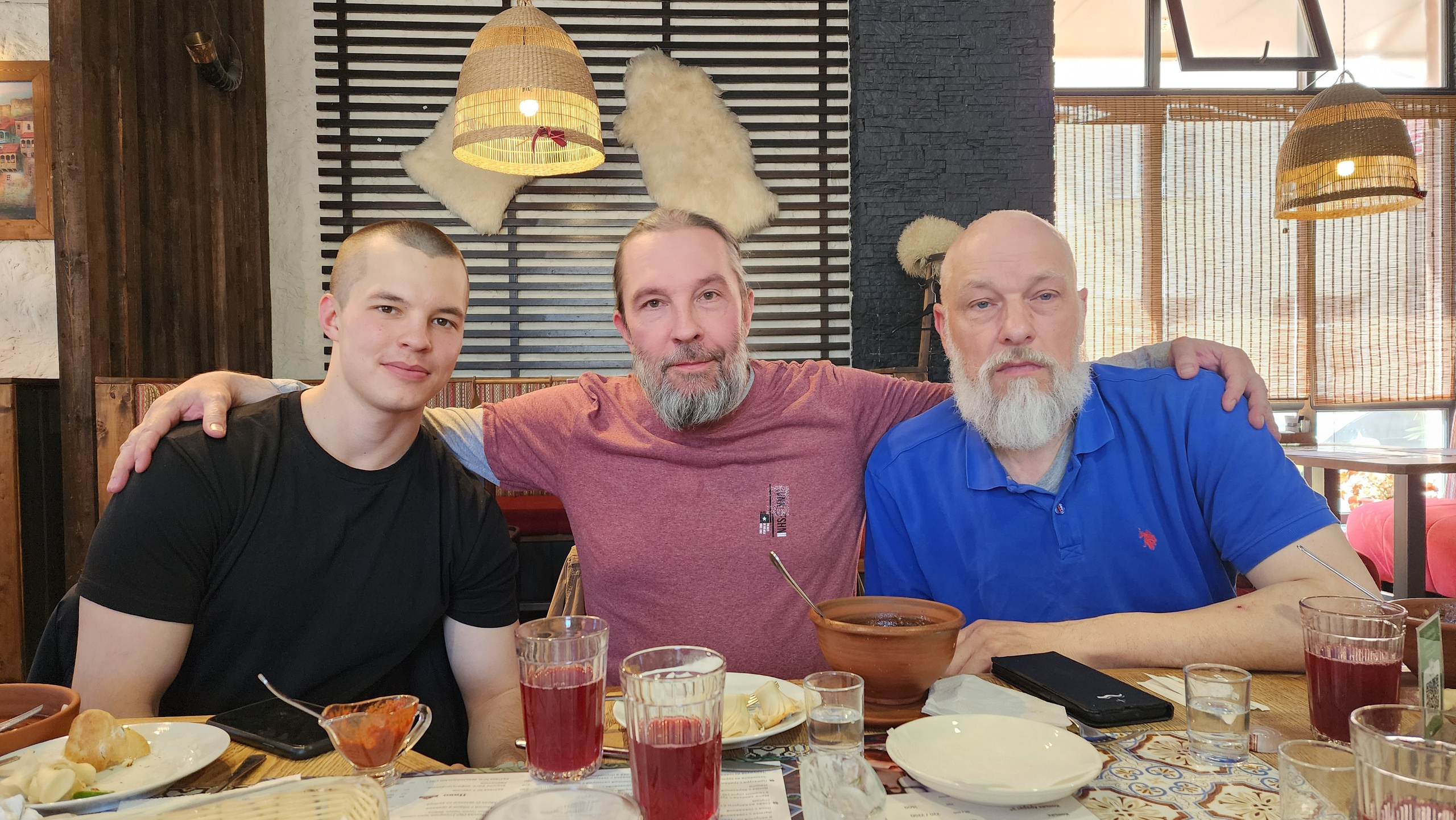 2025-04-24 Анапа: Кавказская кухня. Собор Отрасли