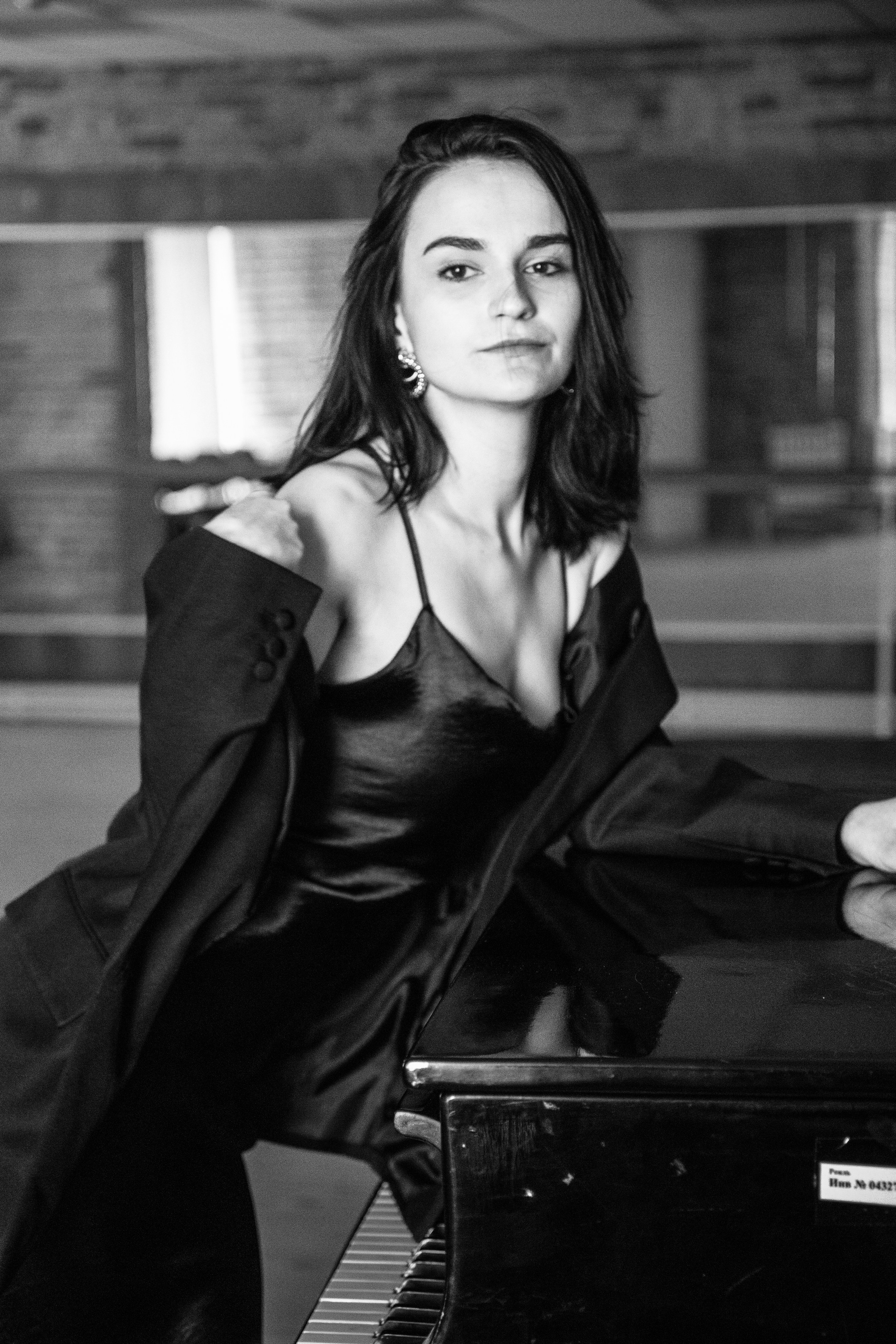 Женский портрет. Главная