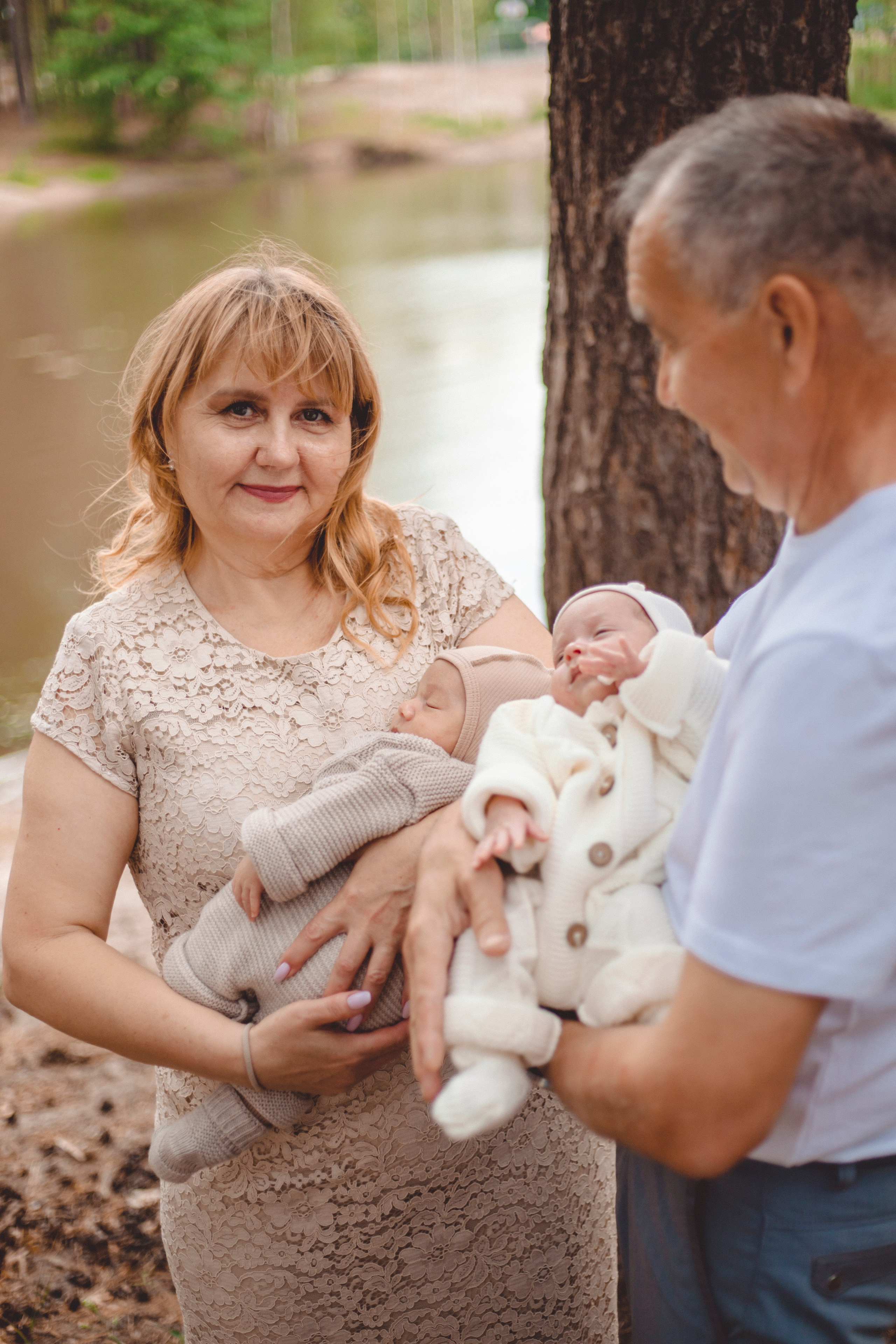 Бабушка и дедушка с внуками. Семейный фотограф г. Димировград Андросова Екатерина