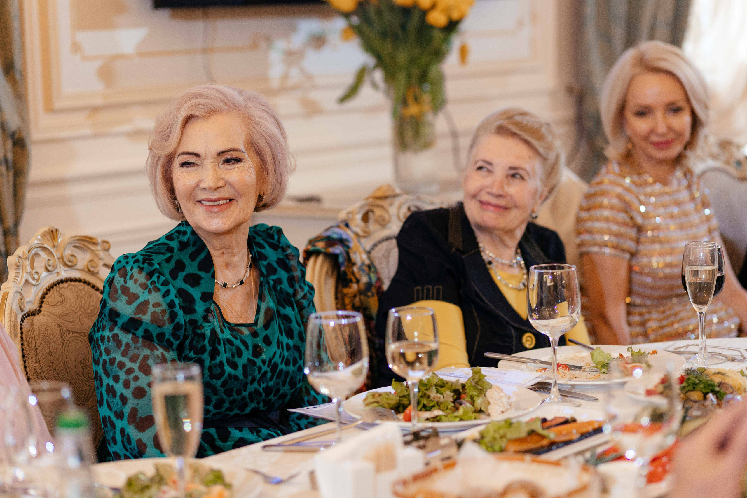 Юбилей 80. Фотограф Крохин Олег