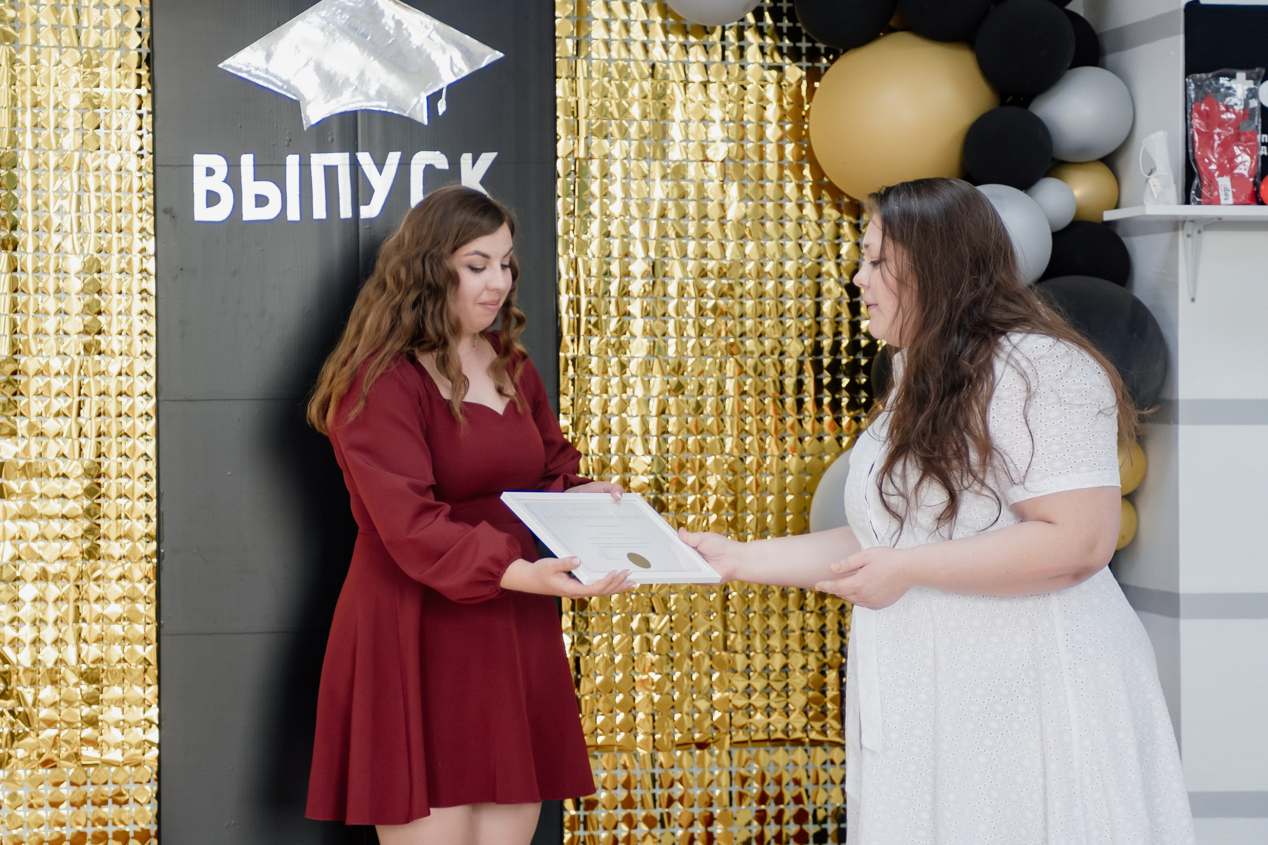 Выпускной: компьютерная академия Топ. Фотограф в Твери Дементьева Анастасия