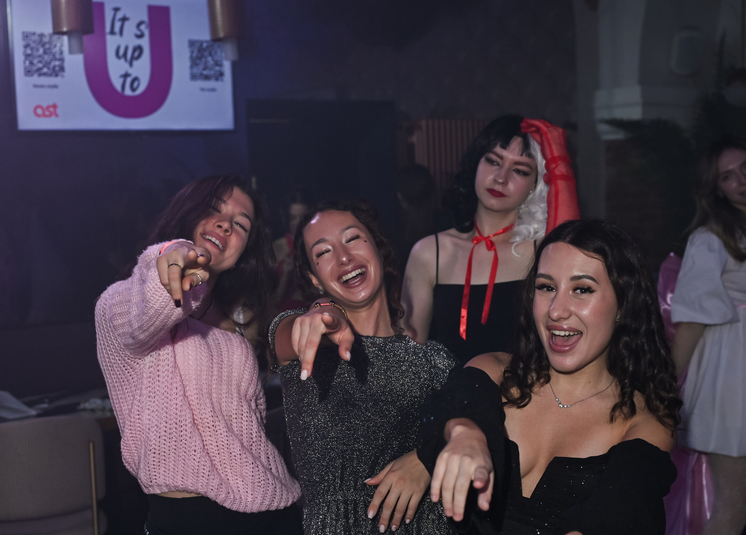 Дисней Рейв. ZDARONOKIA Репортажный фотограф