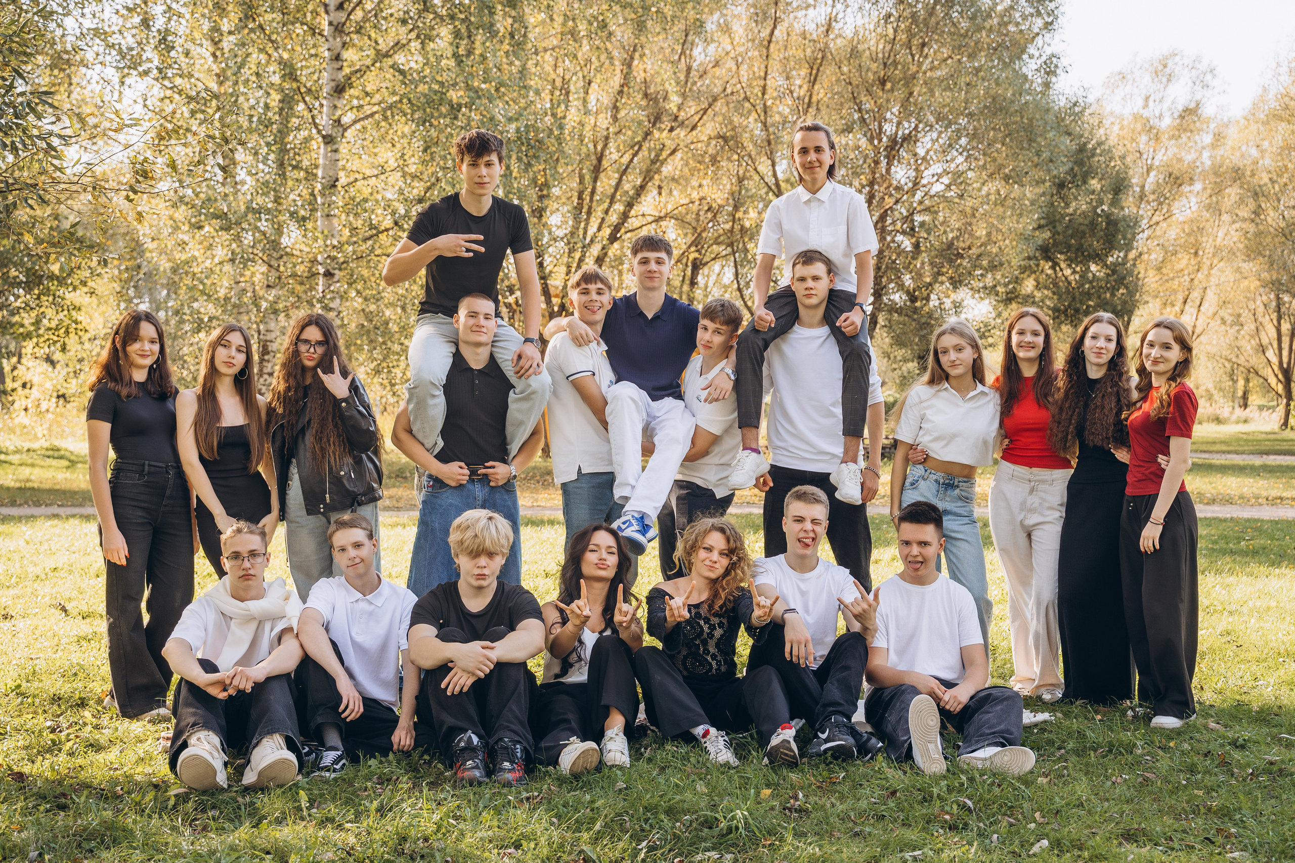 Осенняя съёмка 11 класс. МАРГАРИТА КУДРЯШОВА СВАДЕБНЫЙ И СЕМЕЙНЫЙ ФОТОГРАФ ТВЕРЬ МОСКВА