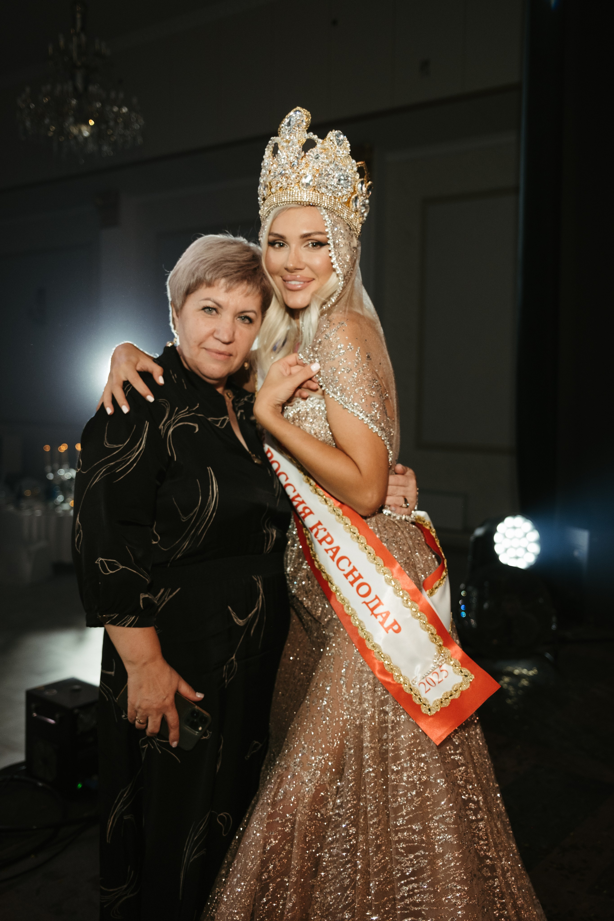 Мисс и Миссис Россия Земли Краснодар 2025 программа. Свадебный и репортажной фотограф Денис Ожигин в Краснодаре и Краснодарском крае