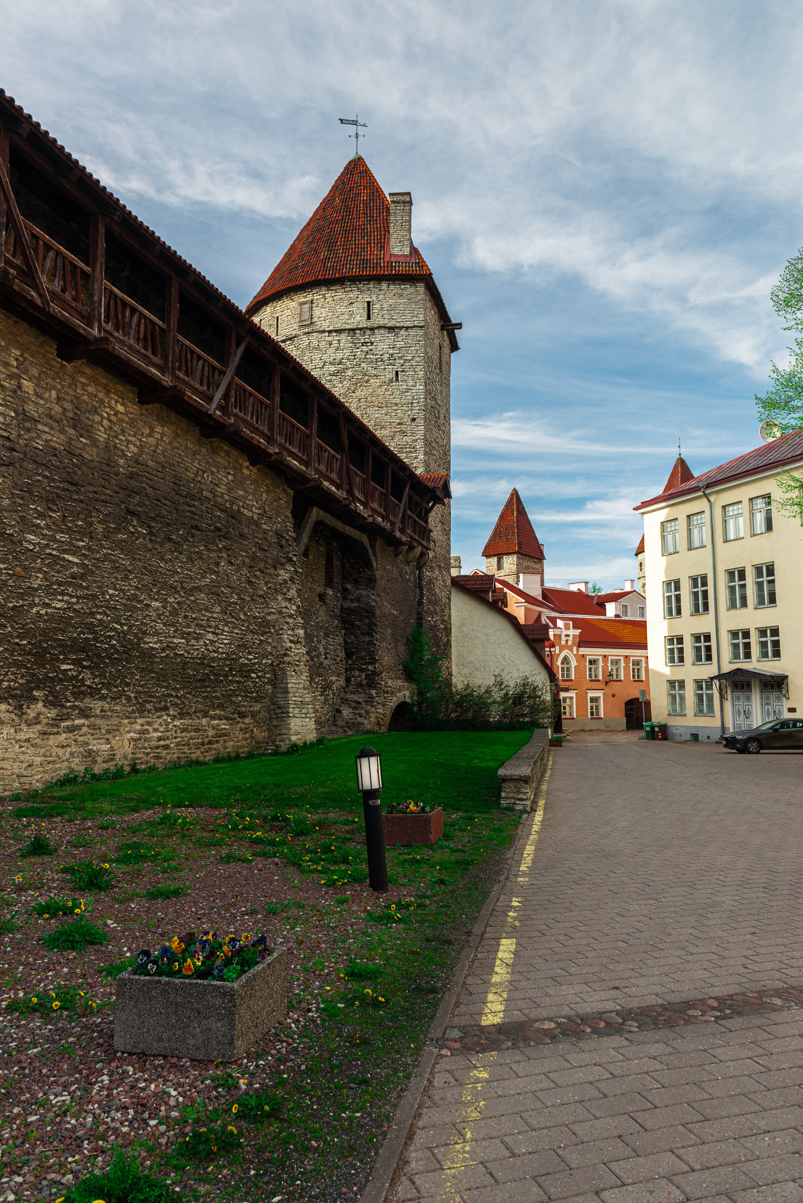 Таллинская городская стена стратегический объект средневековой Балтики 