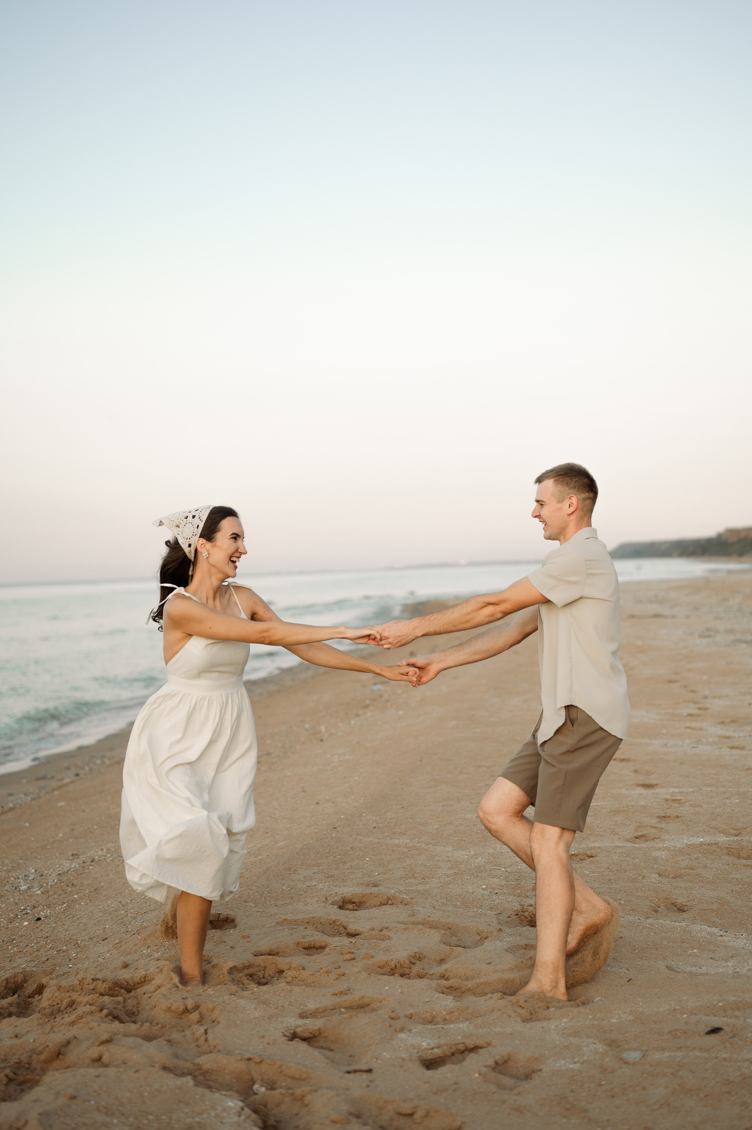 Предсвадебная съёмка на море🌊. Свадебный и семейный фотограф в Краснодаре Алина Мельник