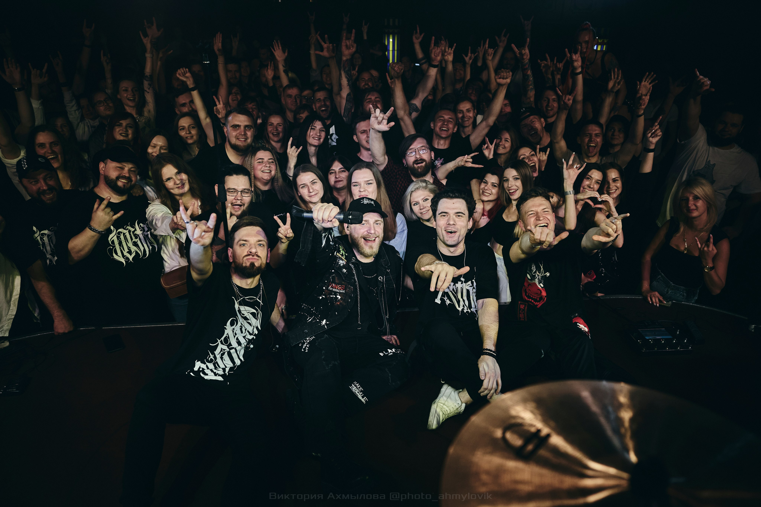 26.06.2024 iOstra 16 Тонн. Виктория Ахмылова. Фотограф в Москве