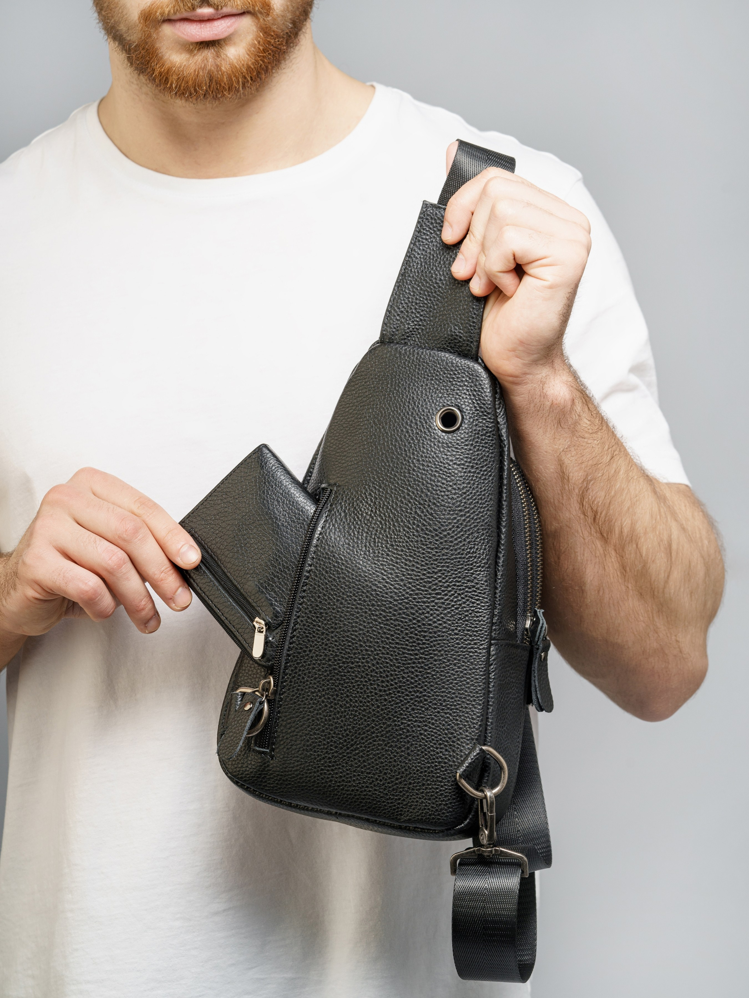 Сумки и аксессуары. KED Production — продакшн из СПб. Создаём фото, видео и контент, который помогает брендам и селлерам продавать больше