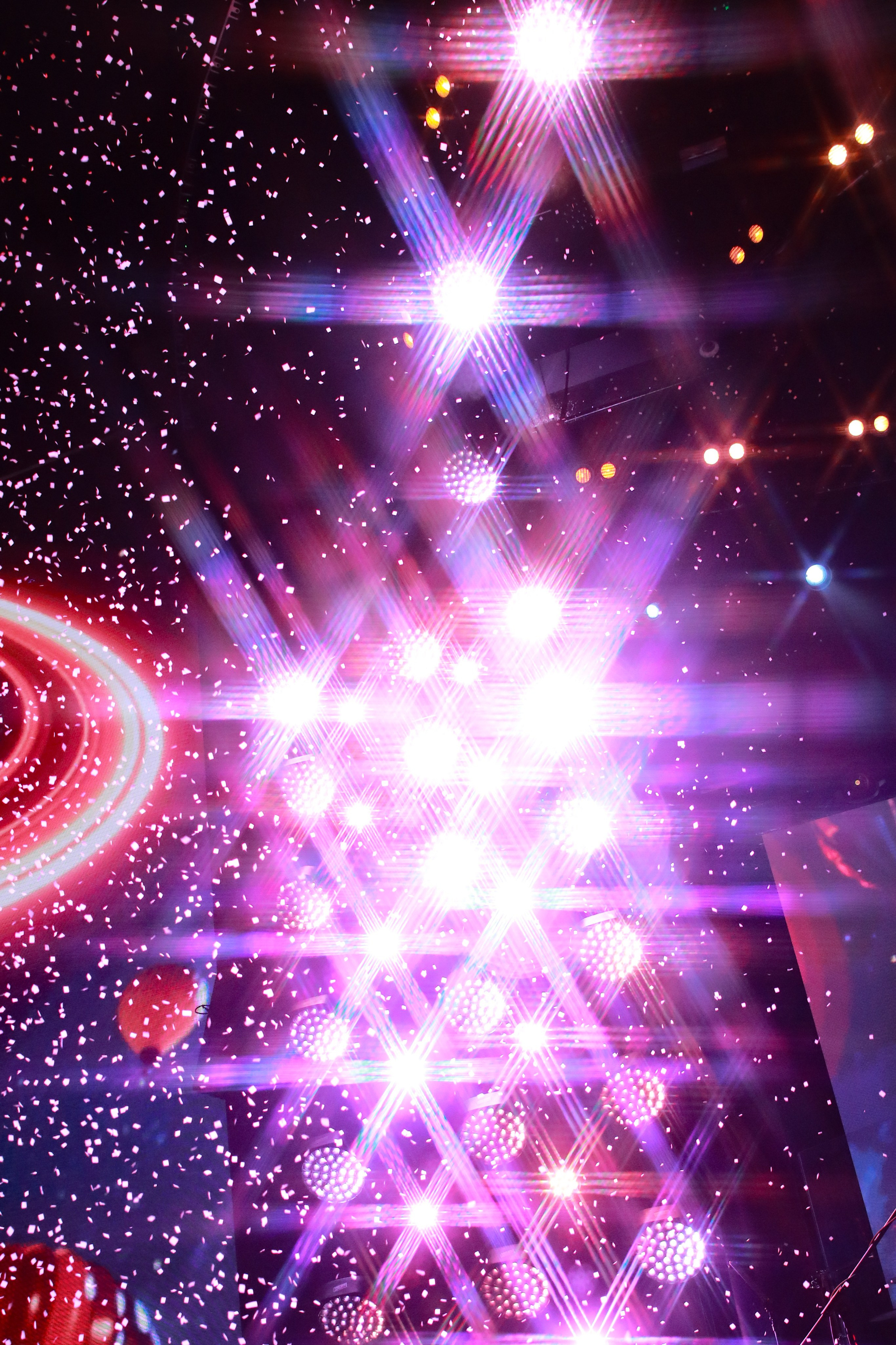 Тимур Родригез «Настроение Родригез» Vegas City Hall 30.11.24. Фотограф в Москве Яна Полосина