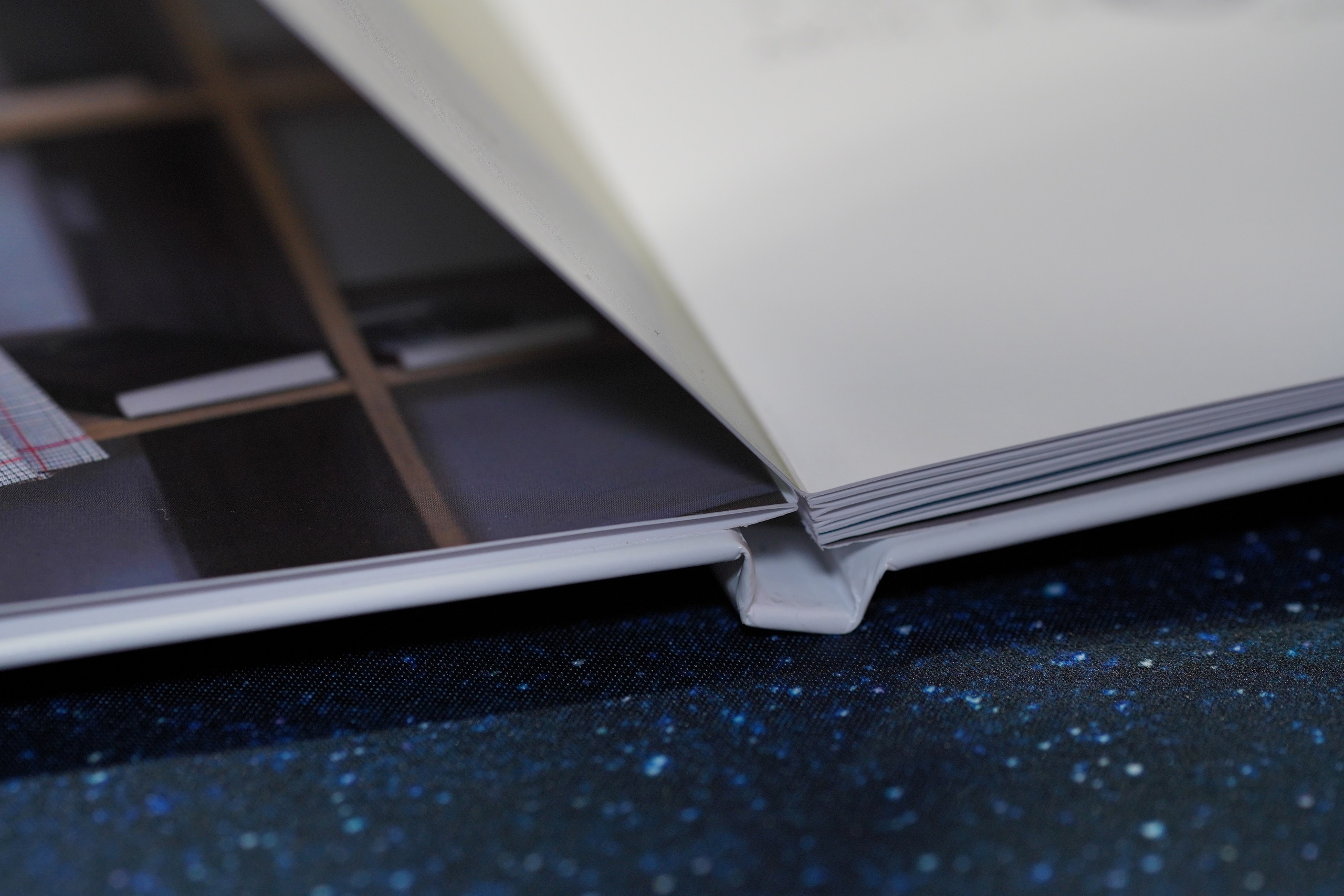 Выпускной фотоальбом, фотокнига, трюмо, планшет. «Студия DRONAVT`s» — видеосъёмка и фотография г. Москва