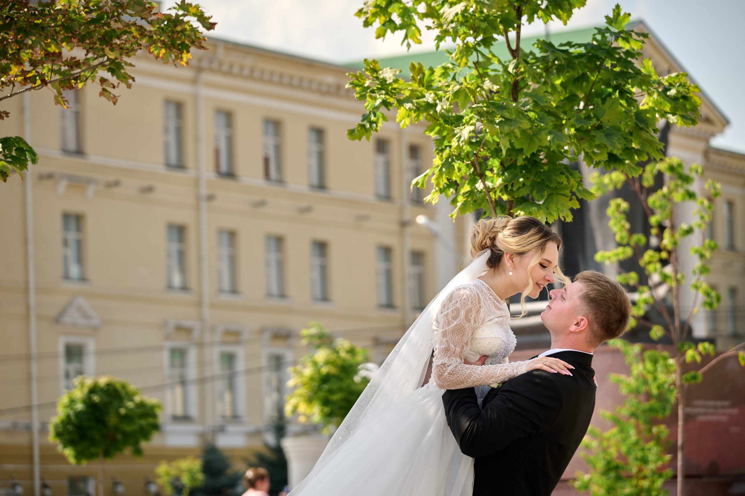 Профессиональный фотограф Старый Оскол, Губкин — свадьба, венчание, крещение, юбилей и день рождения